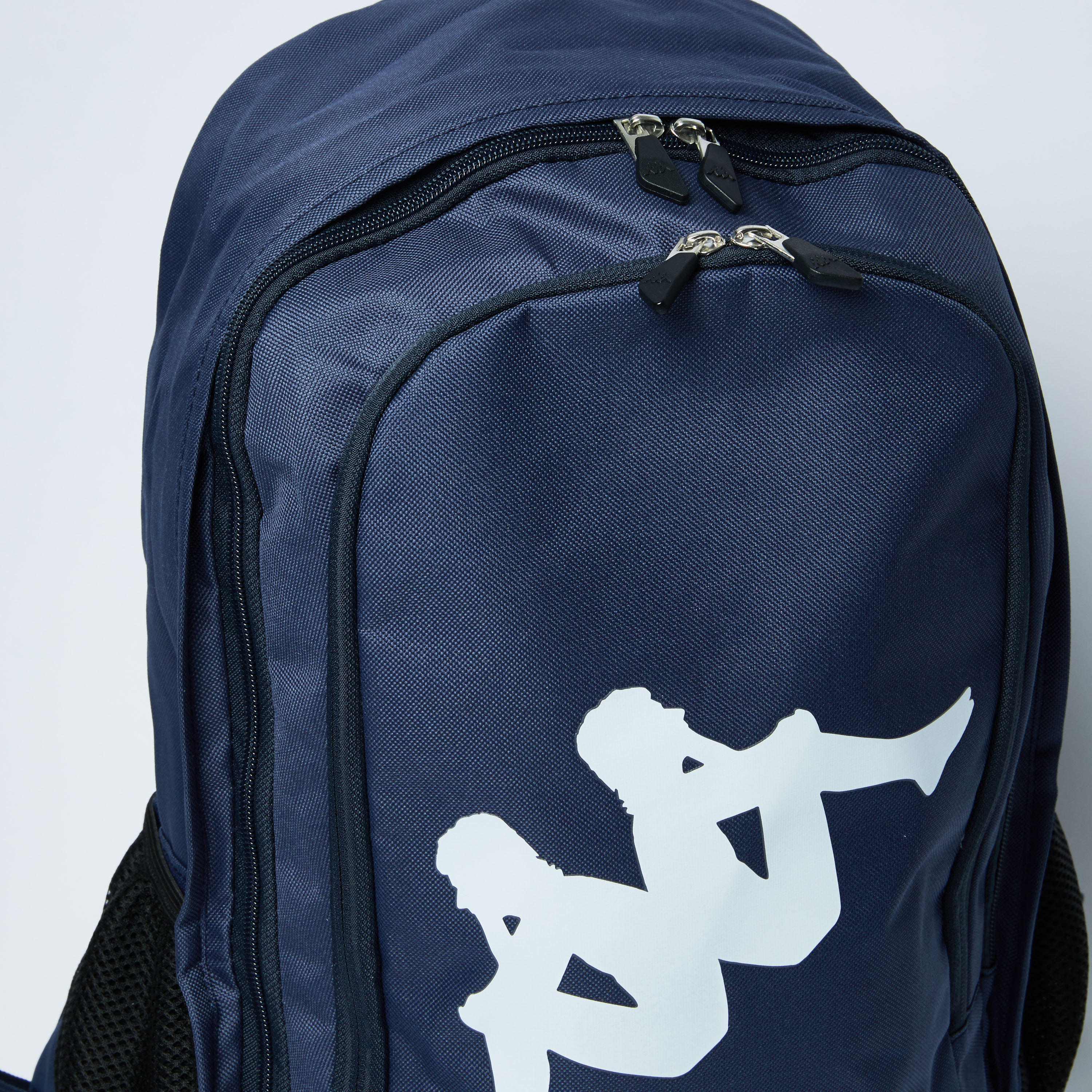 شنطة ظهر بسحّاب إغلاق وحمّالات كتف قابلة للتعديل وطبعات من كابا-men-bags-image-4