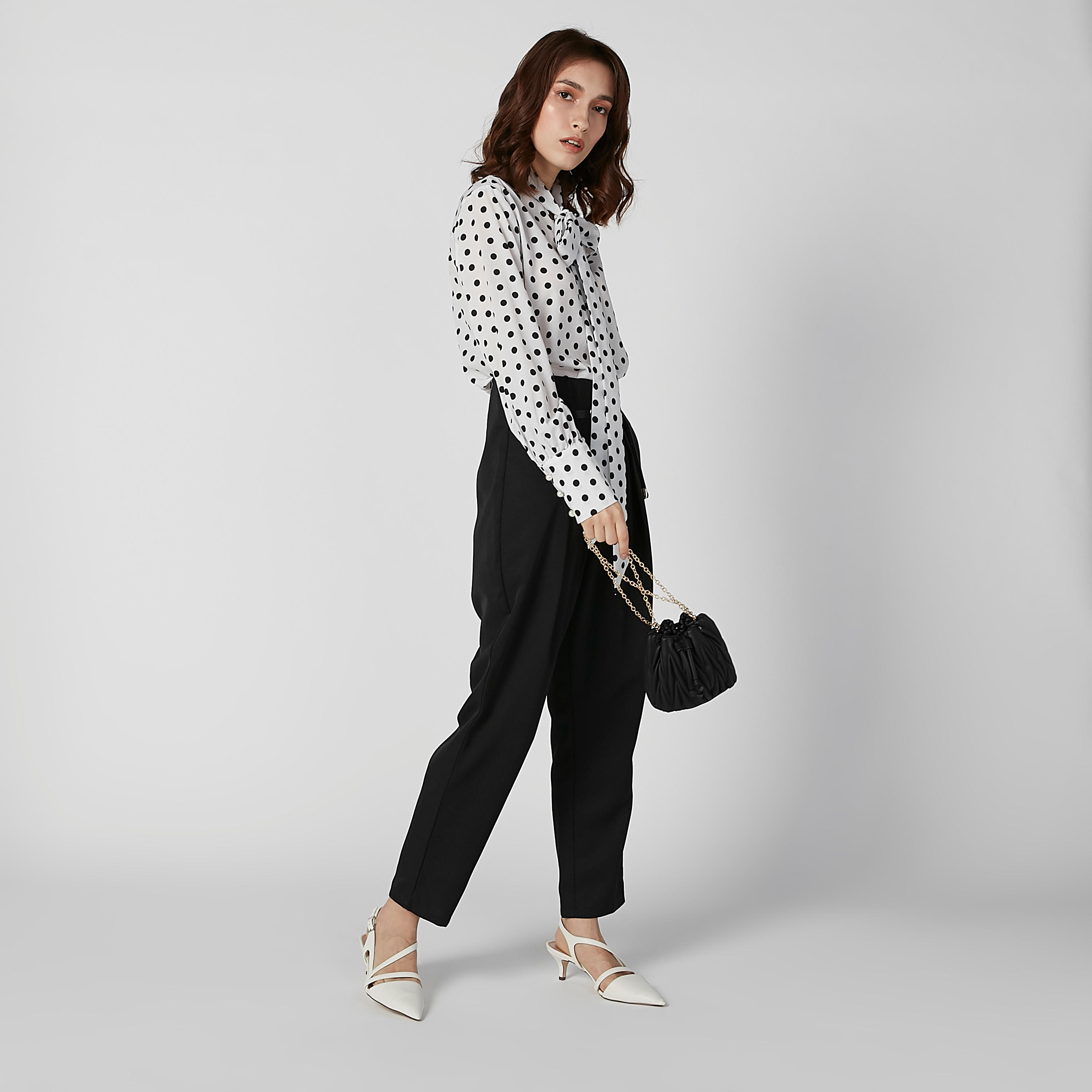 حقيبة كروس بودي برباط إغلاق وسلسلة ميتاليك ودرزات-women-bagsandwallets-handbags-image-2