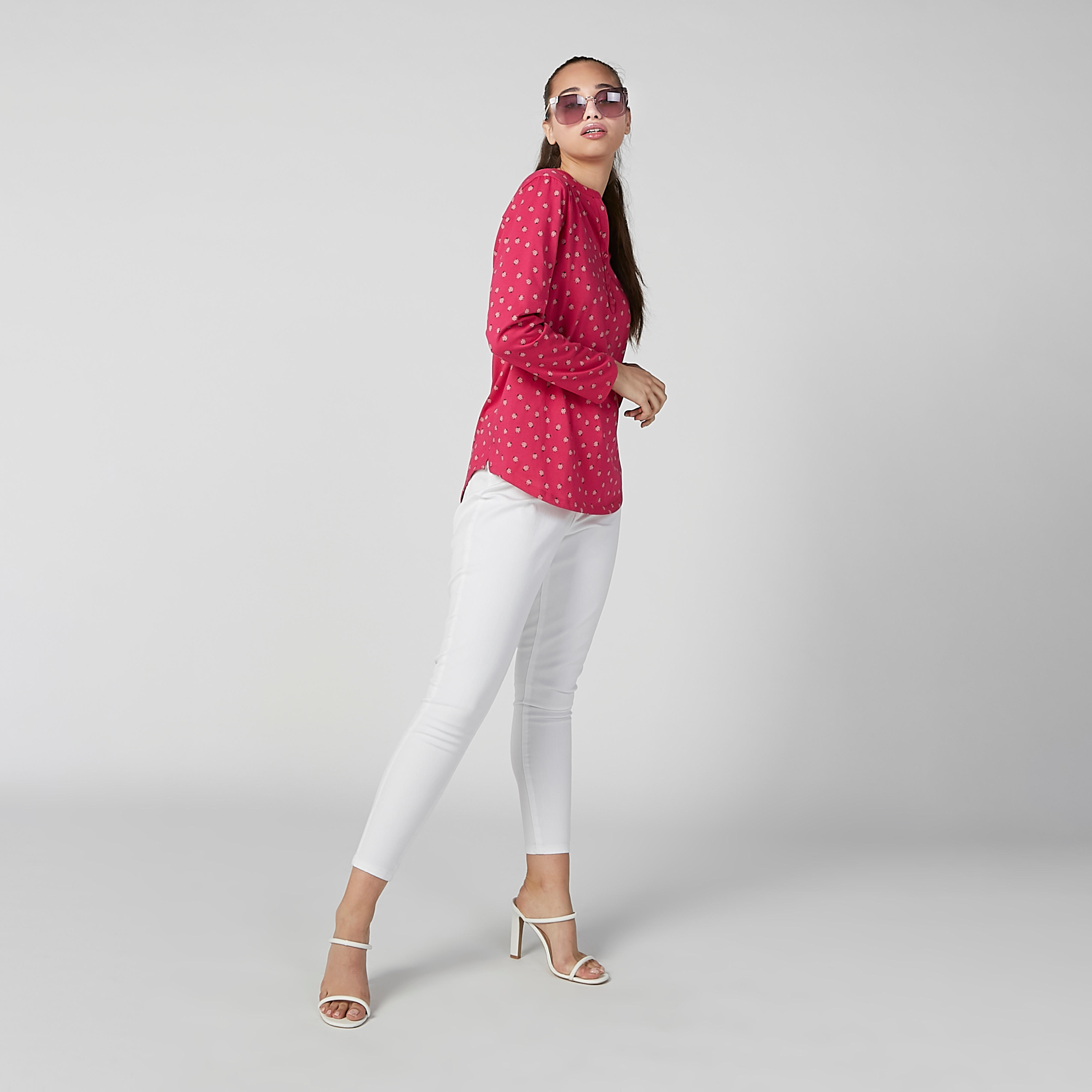 نظّارة شمسية واي فيرار شفّافة بوسادات أنف-women-sunglasses-image-2