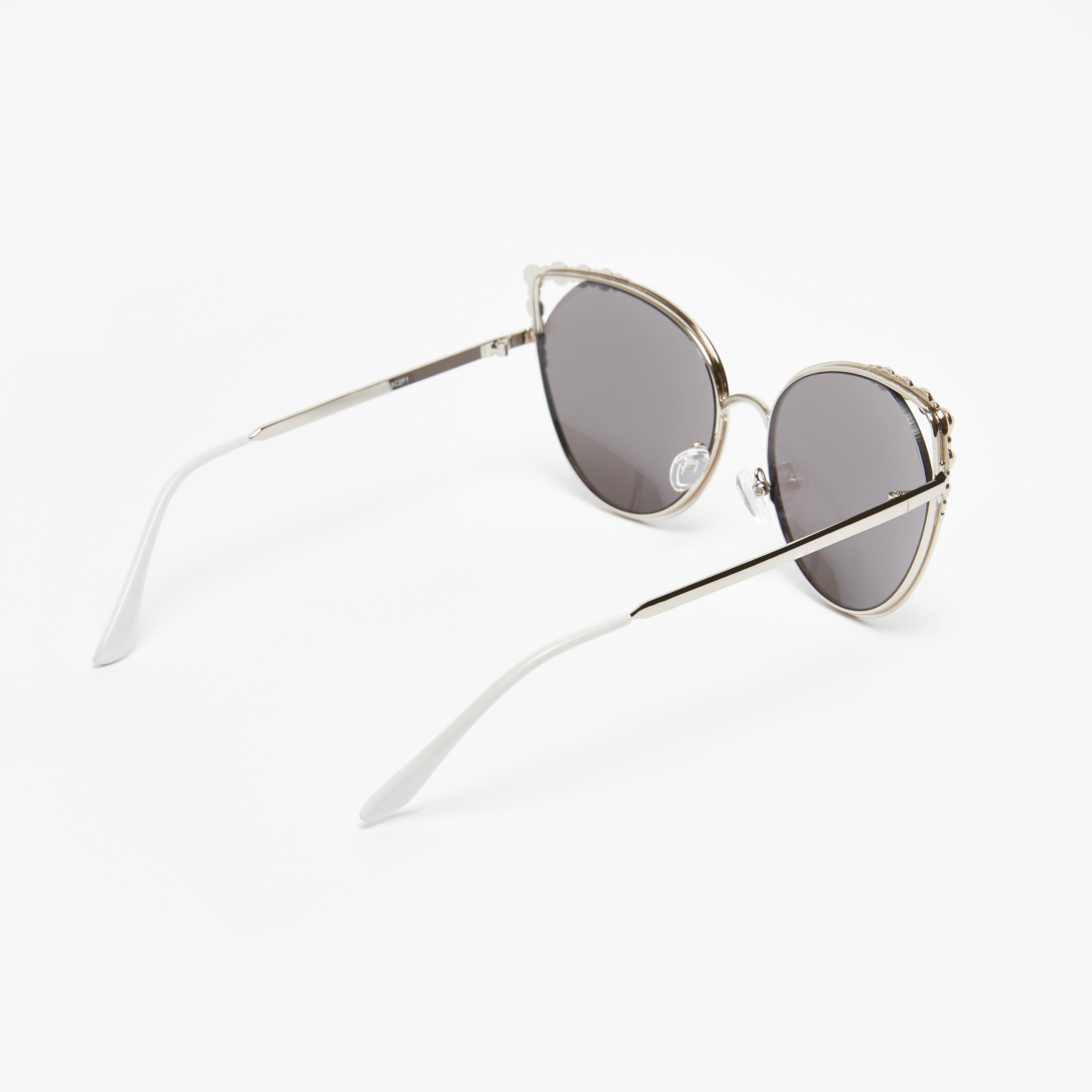 نظّارة شمسية عين قطة بإطار كامل وتزيينات-women-sunglasses-image-5