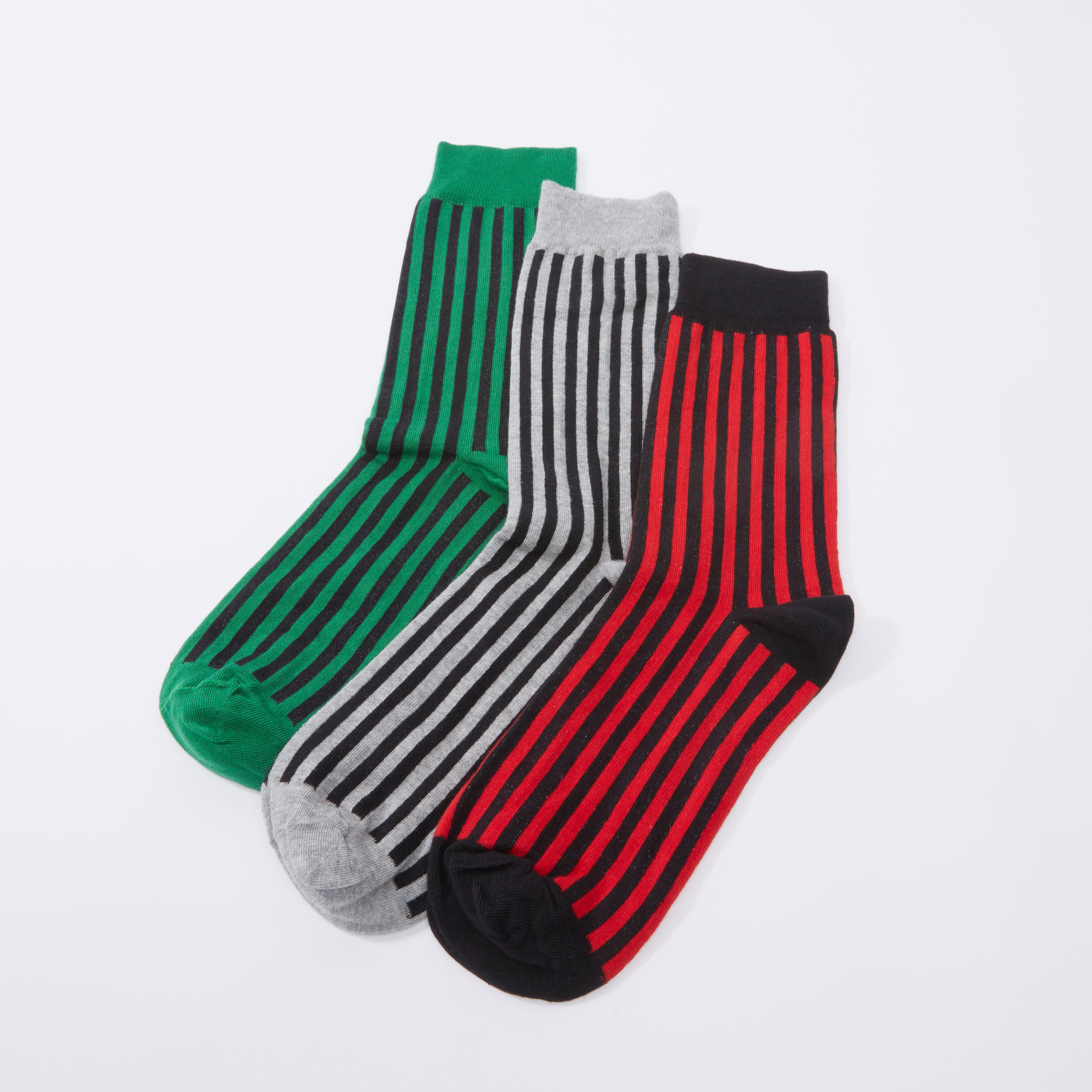 جوارب مقلّمة بطول ربلة الساق بحوّاف مطّاطية - طقم من 3 أزواج-men-socks-image-1