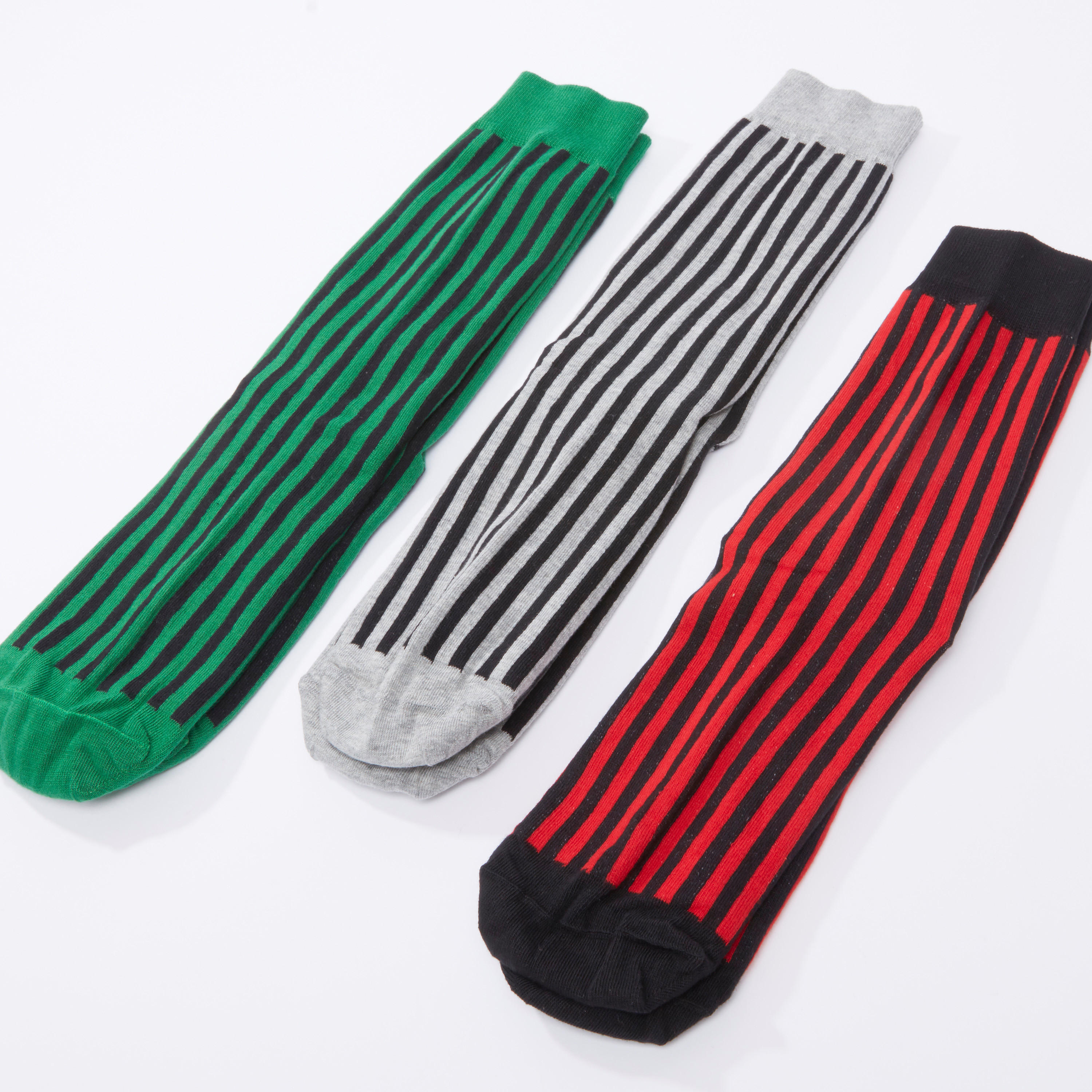 جوارب مقلّمة بطول ربلة الساق بحوّاف مطّاطية - طقم من 3 أزواج-men-socks-image-3