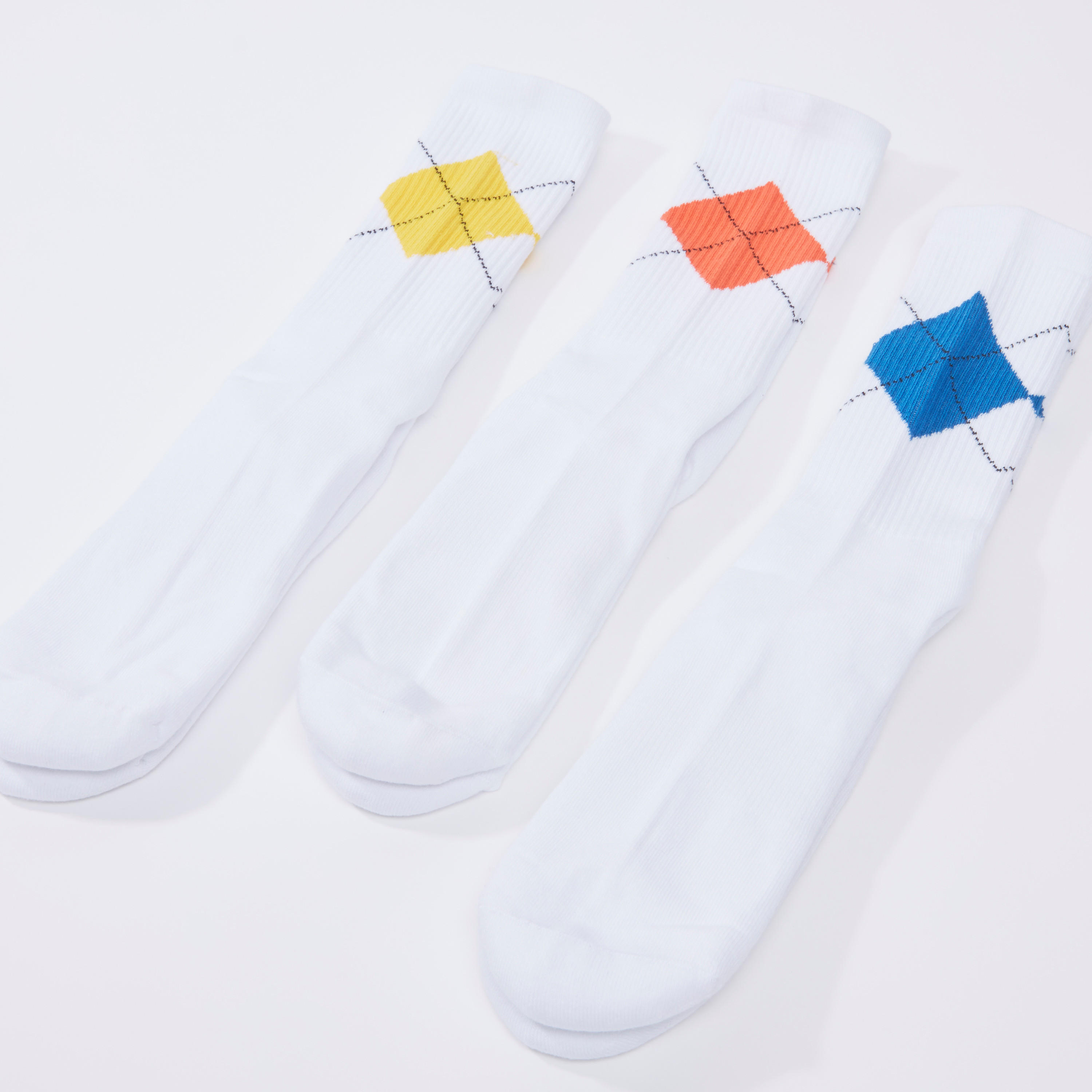 جوارب بارزة الملمس بطول ربلة الساق بحواف مضلّعة - طقم من 3 أزواج-men-socks-image-3