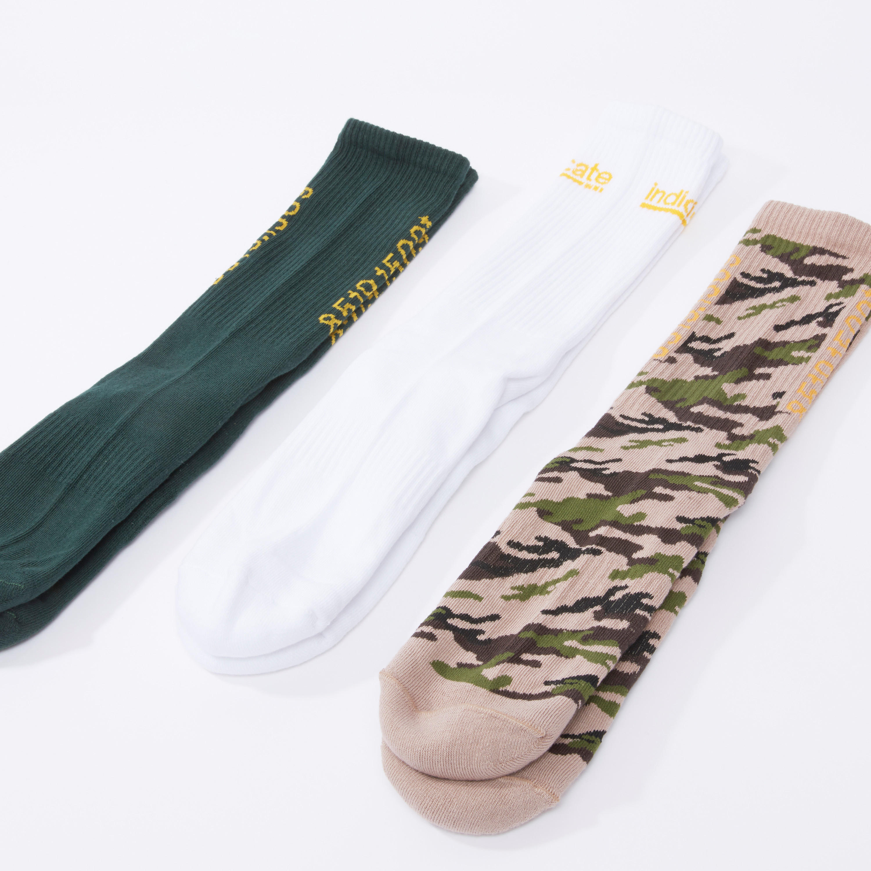 جوارب متنوعة بطول ربلة الساق بحوّاف مضلّعة - طقم من 3 أزواج-men-socks-image-3