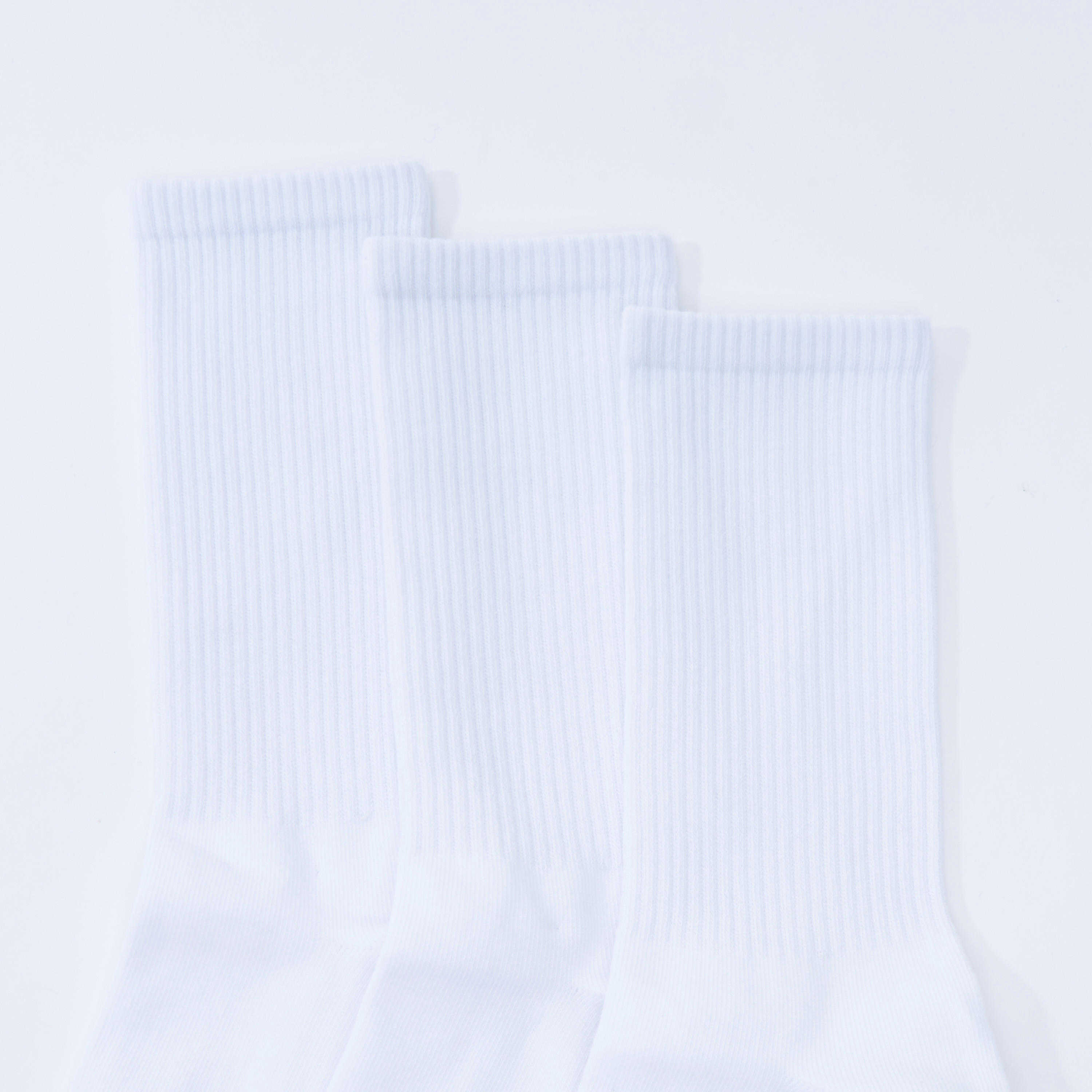 جوارب سادة بطول ربلة الساق بحواف مضلّعة - طقم من 3 أزواج-men-socks-image-2