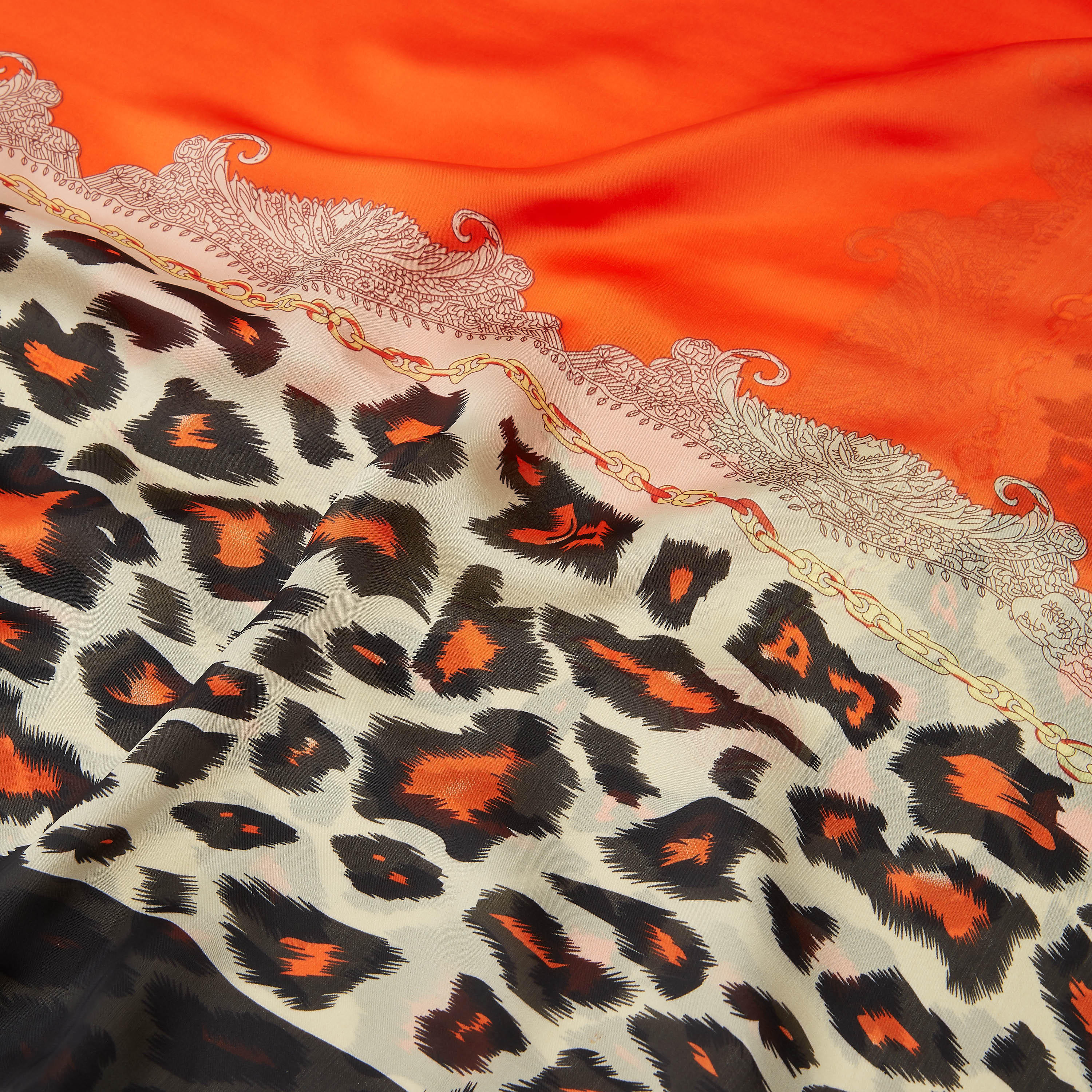 وشاح بطبعات حيوانات-women-clothingaccessories-scarves-image-3
