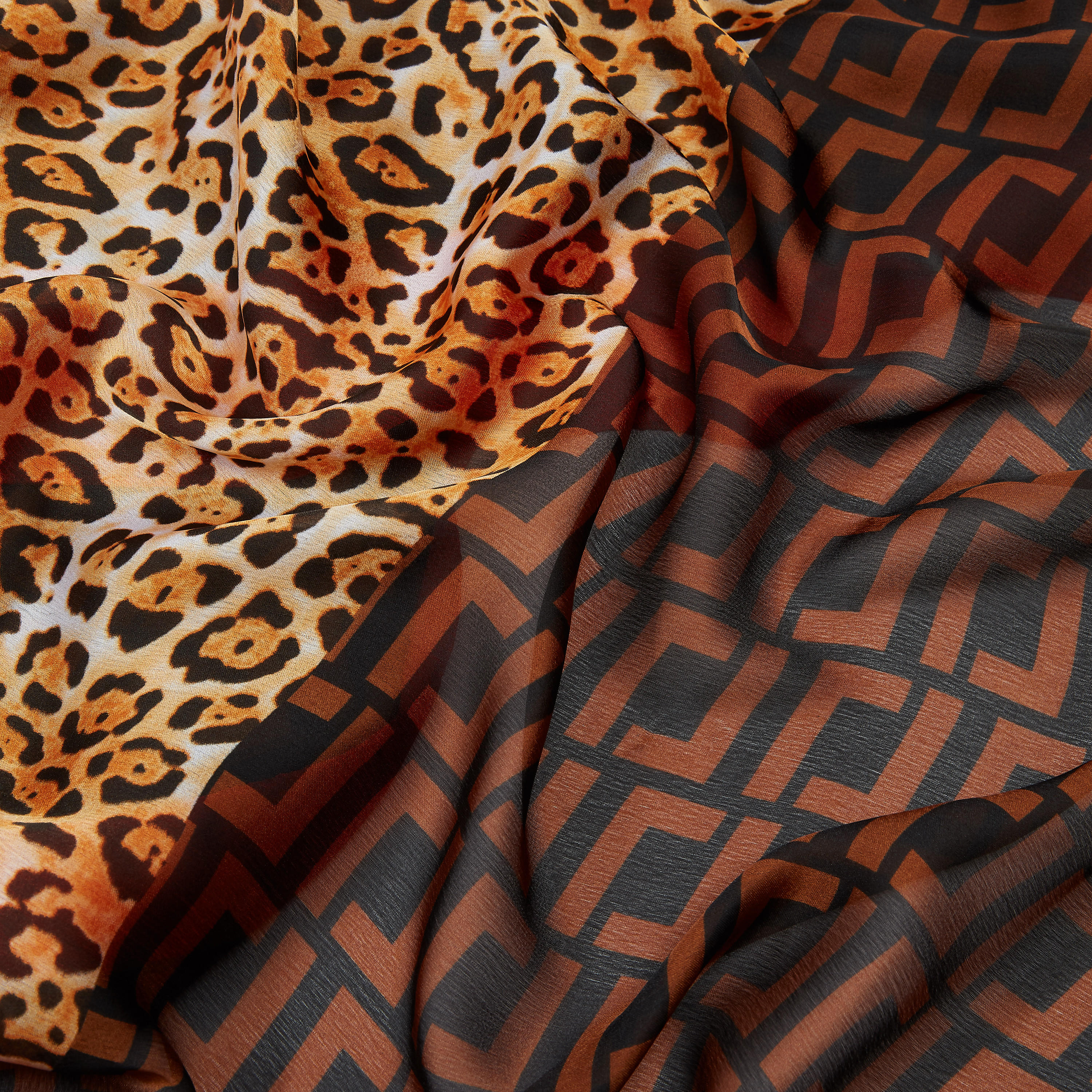وشاح بطبعات حيوانات-women-clothingaccessories-scarves-image-3