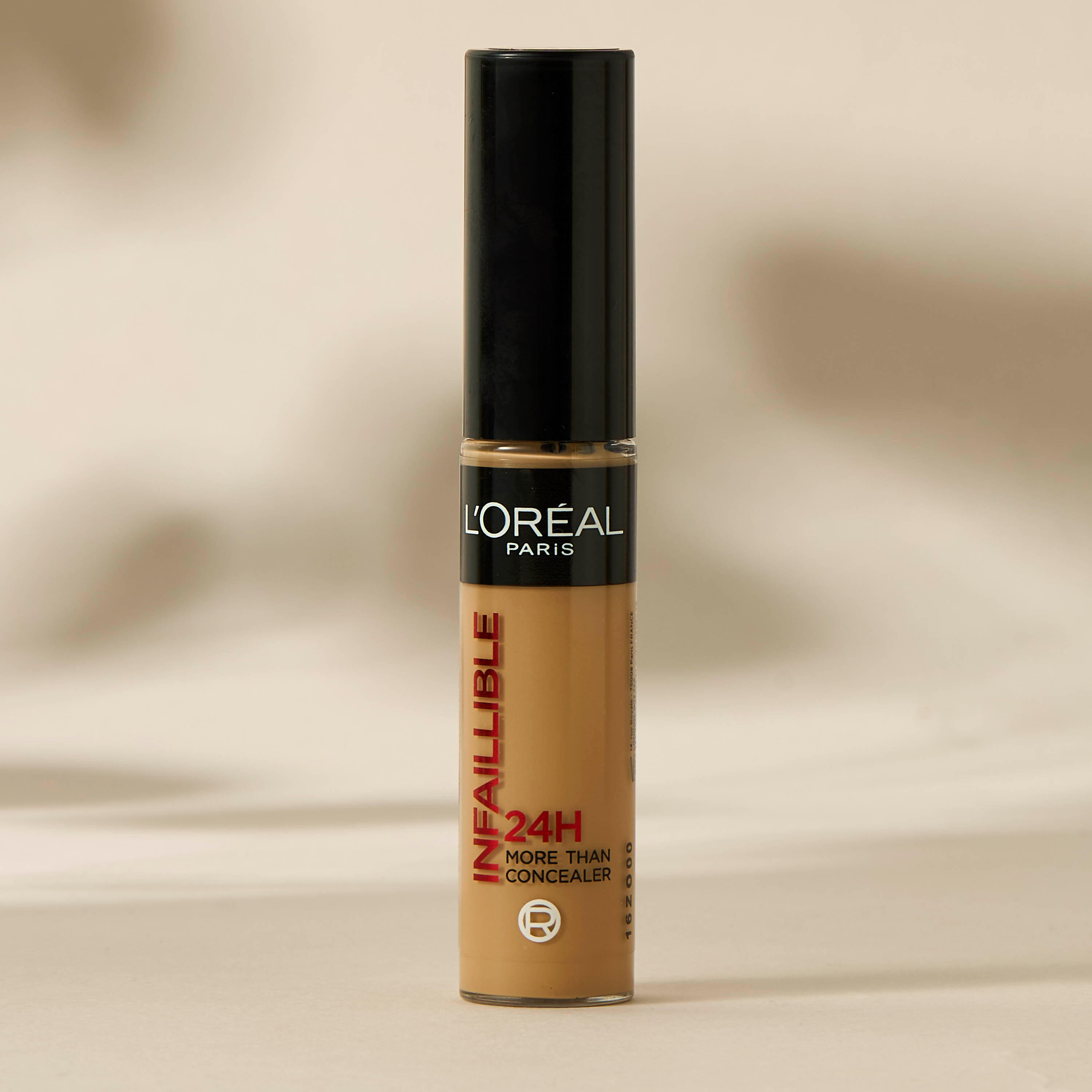 خافي عيوب انفاليبل مور ذان كونسيلر من لوريال باريس-beautyandpersonalcare-makeup-face-concealers-image-1