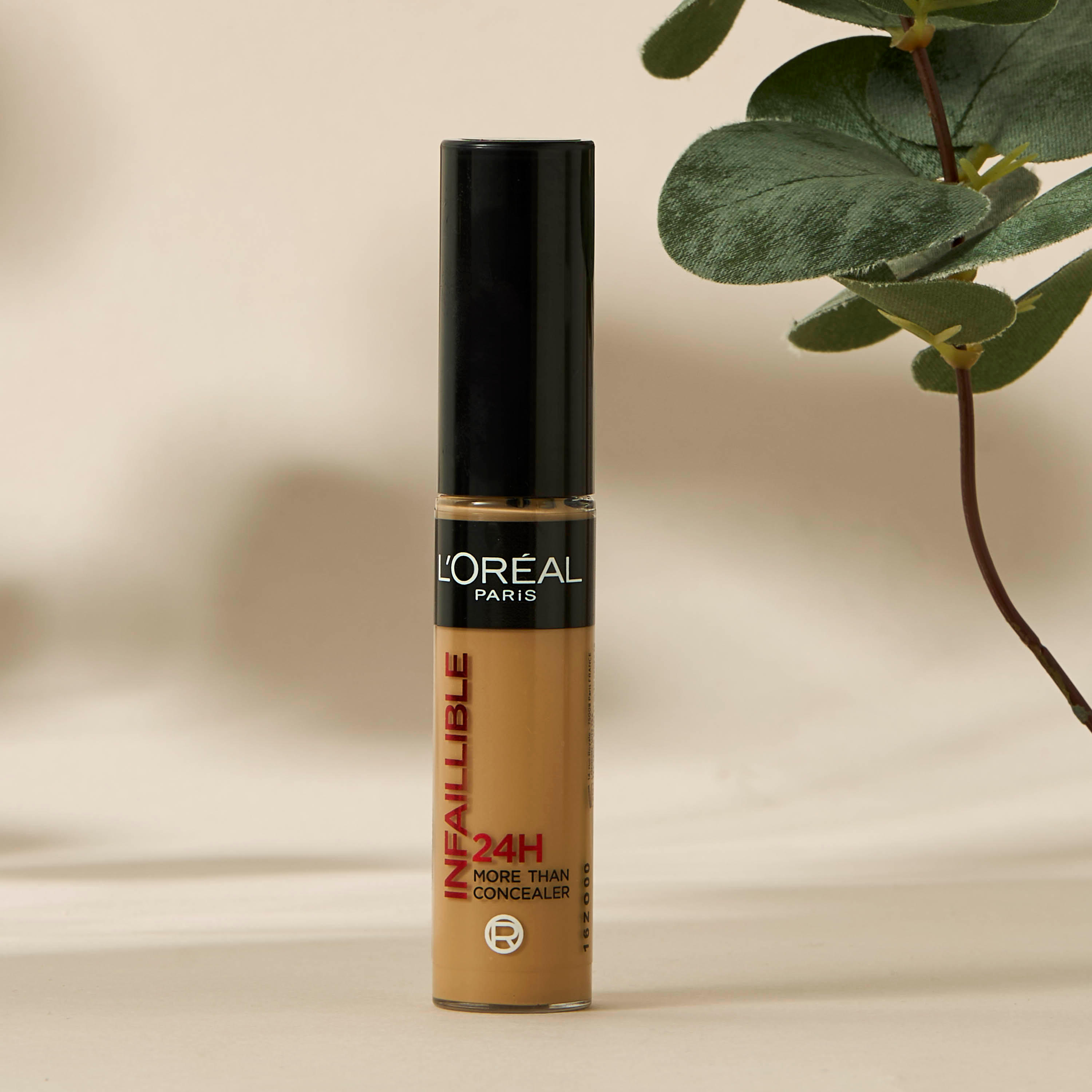 خافي عيوب انفاليبل مور ذان كونسيلر من لوريال باريس-beautyandpersonalcare-makeup-face-concealers-image-2