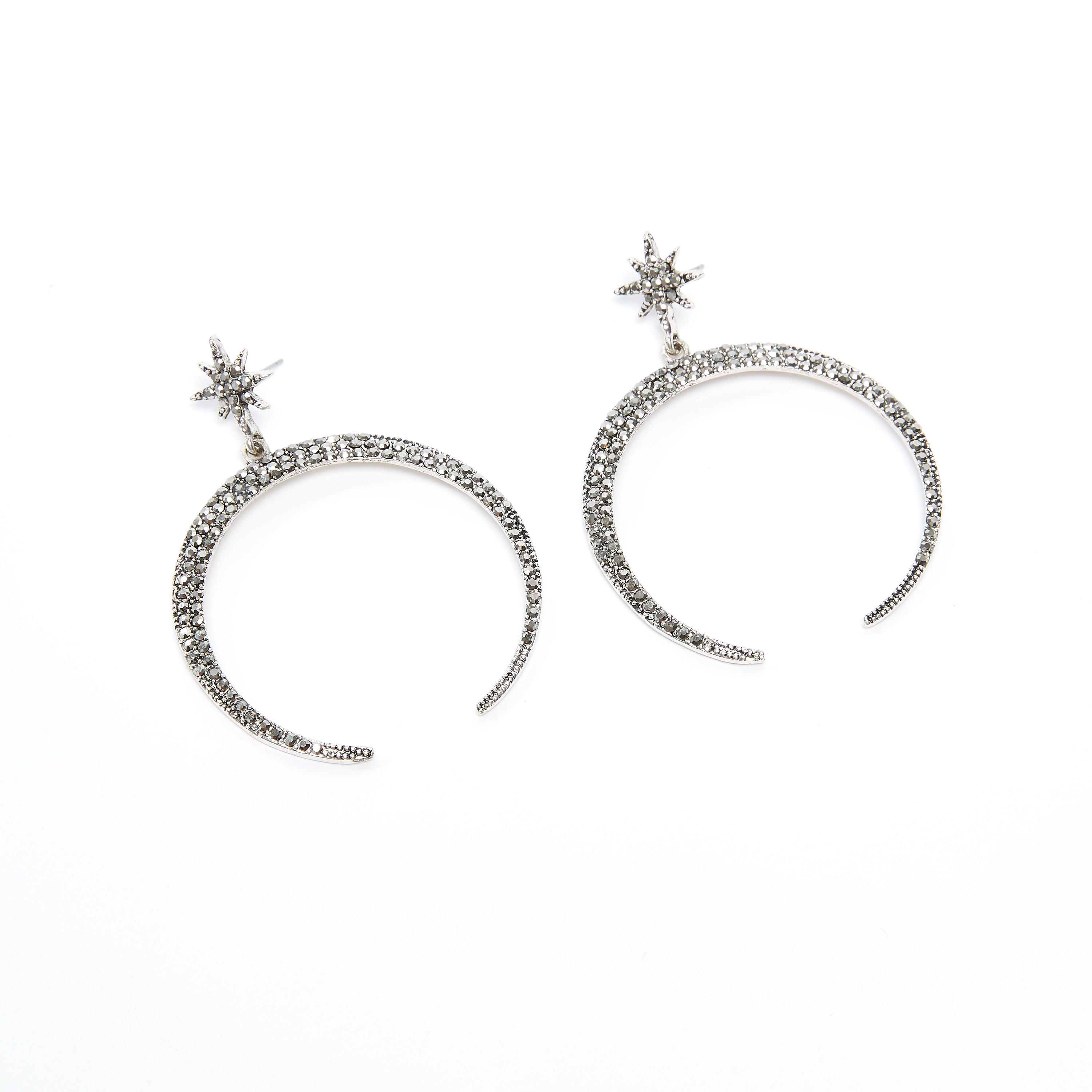 حلق مرصّع بدلّاية ومكبس إغلاق-women-watchesandjewellery-jewellery-earrings-image-4