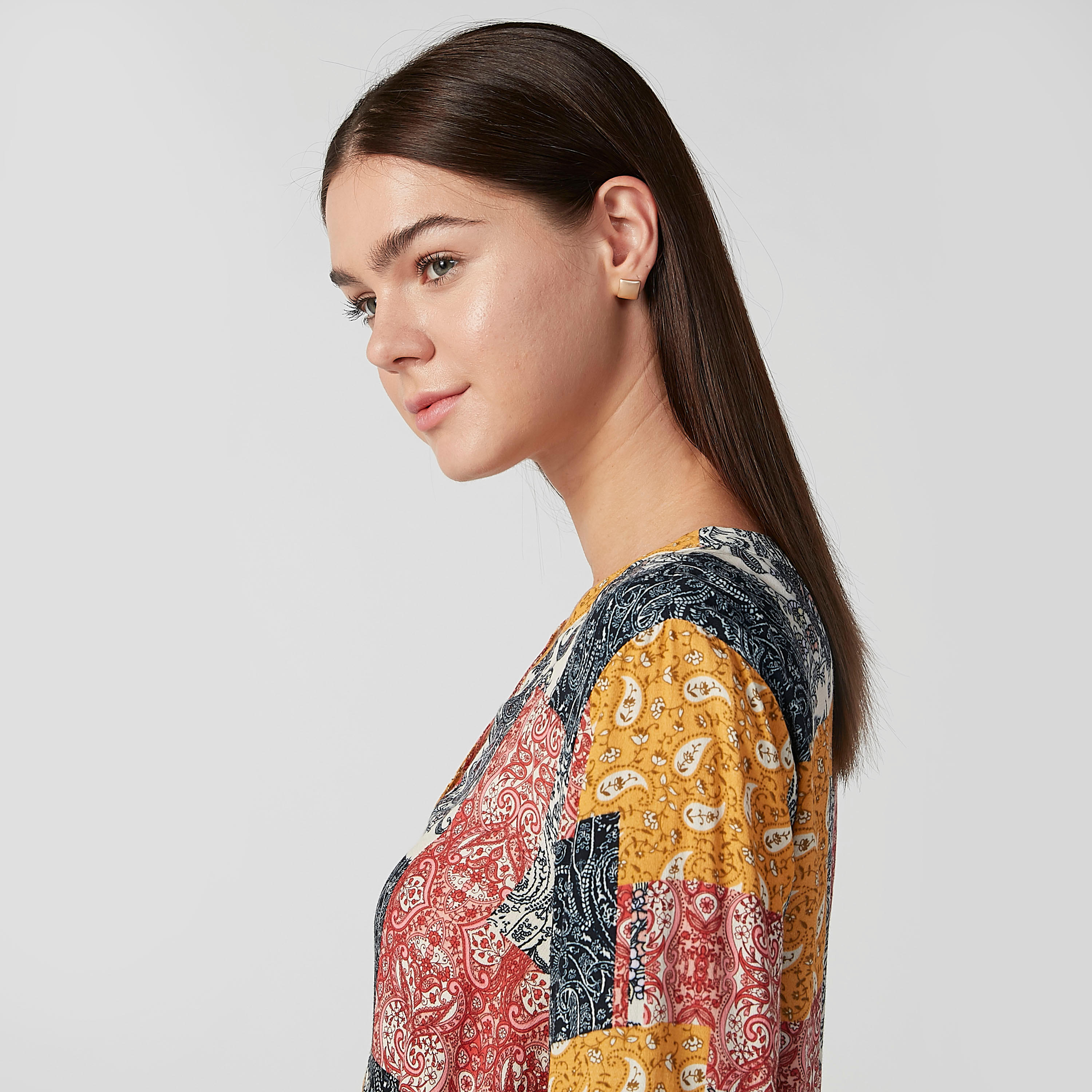 حلقان متنوعة بمكبس إغلاق - طقم من 6 أزواج-women-watchesandjewellery-jewellery-earrings-image-2