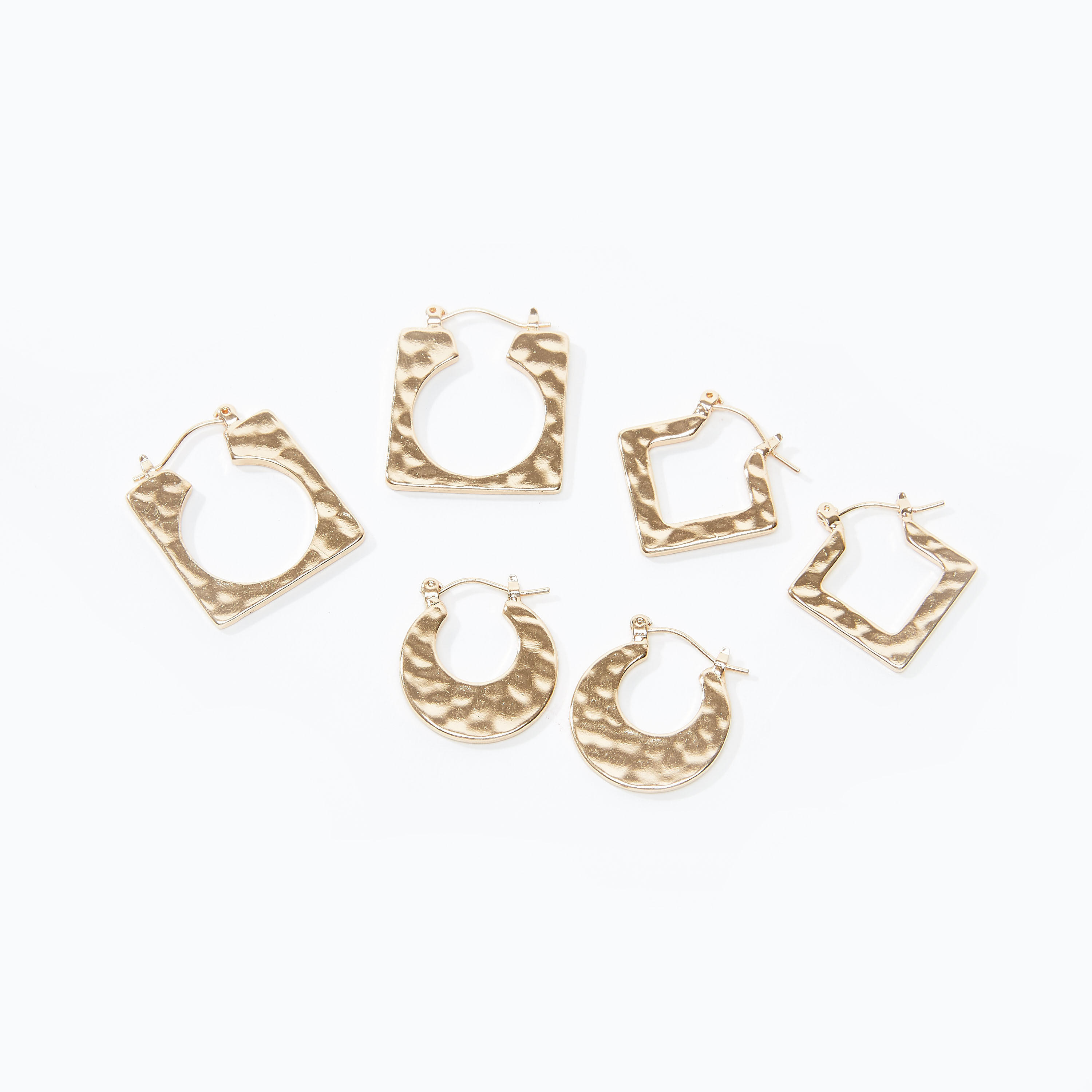 حلقان ميتاليك بخطّاف إغلاق - طقم من 3 أزواج-women-watchesandjewellery-jewellery-earrings-image-1