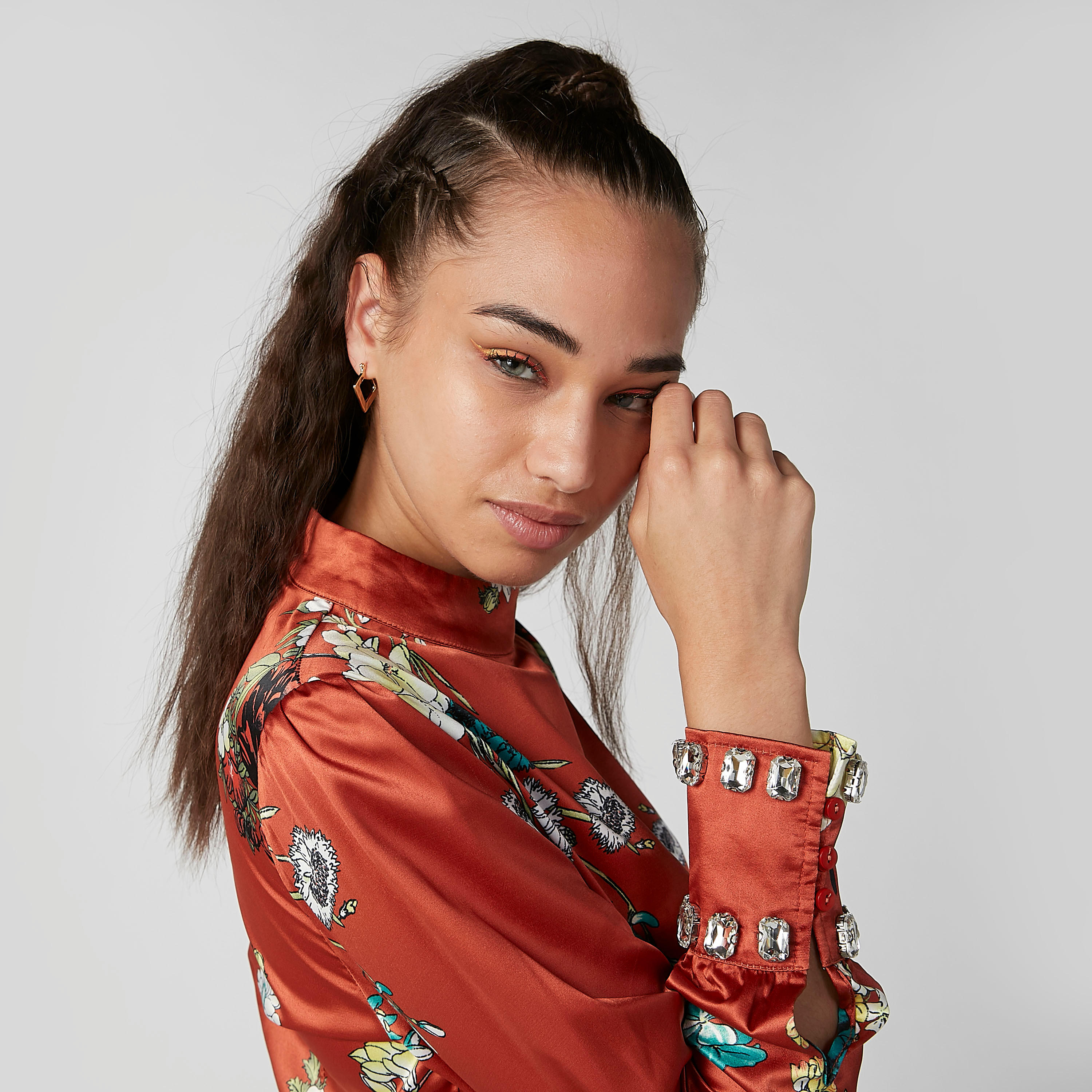 حلقان ميتاليك بخطّاف إغلاق - طقم من 3 أزواج-women-watchesandjewellery-jewellery-earrings-image-2