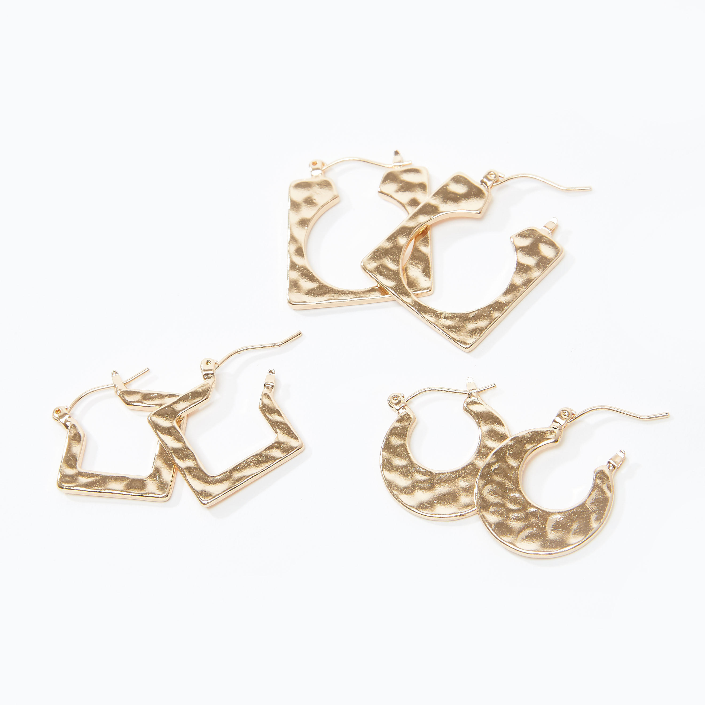 حلقان ميتاليك بخطّاف إغلاق - طقم من 3 أزواج-women-watchesandjewellery-jewellery-earrings-image-3