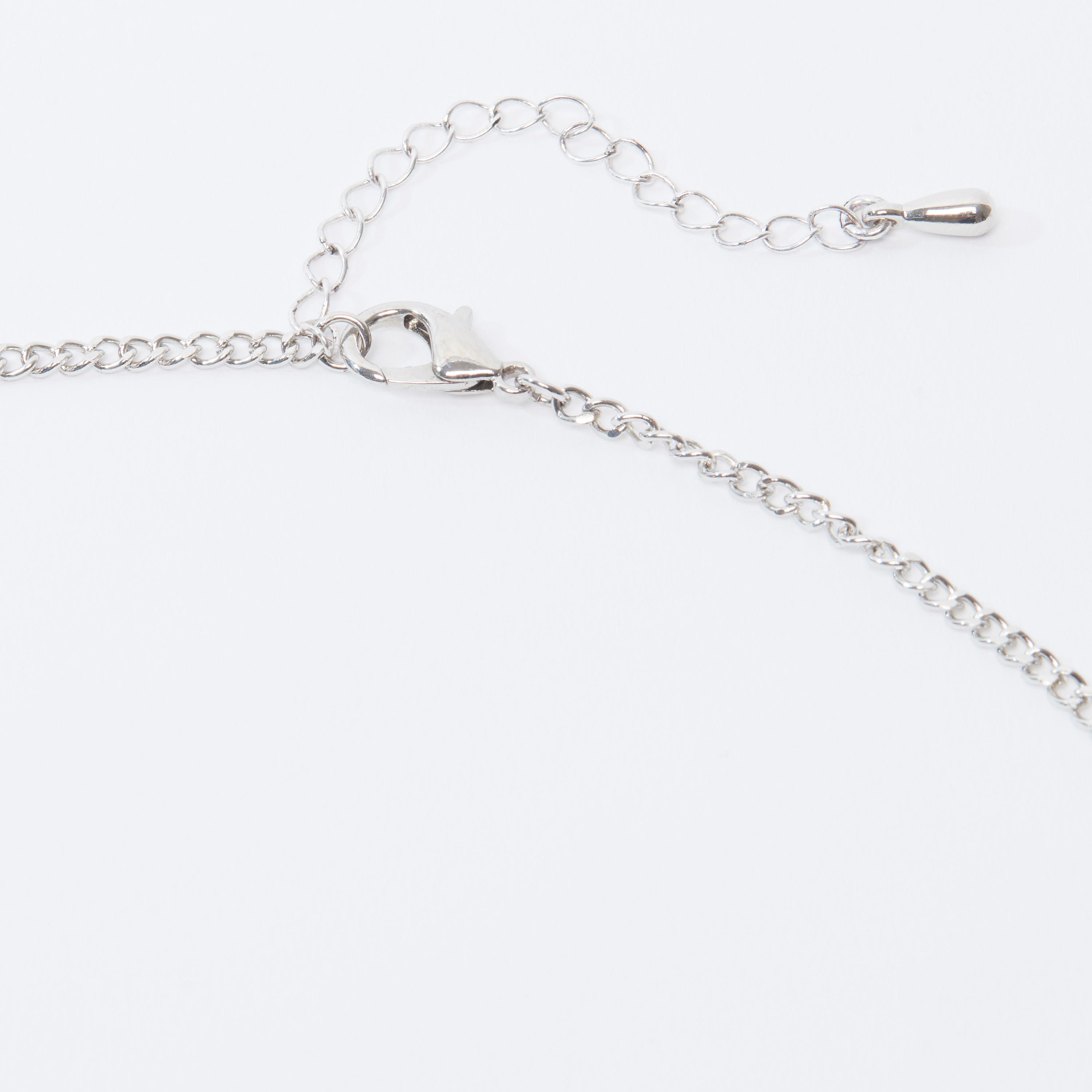 عقد مزيّن بمشبك إغلاق-women-watchesandjewellery-jewellery-necklacesandpendants-image-3