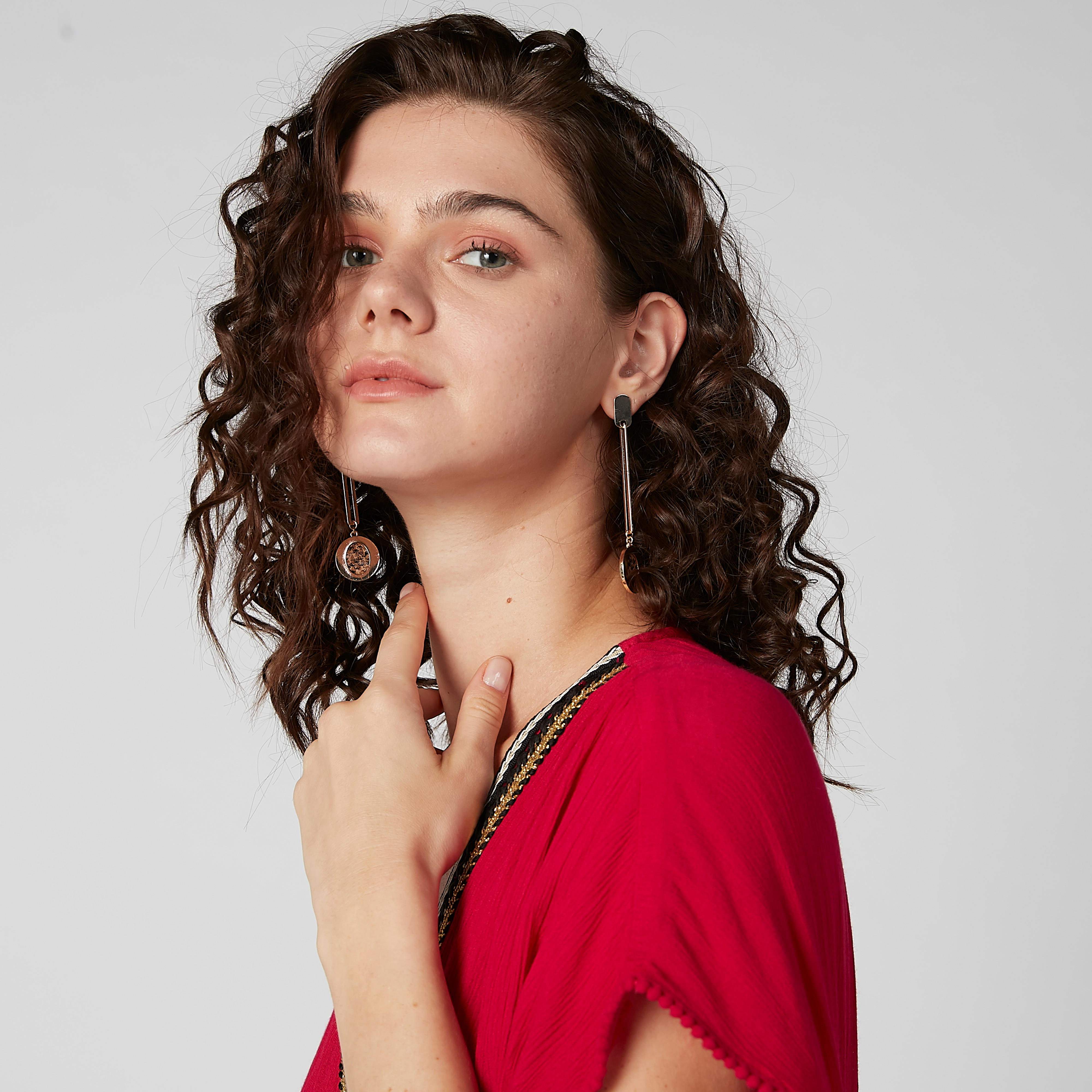 Embellished Dangling Earrings with Pushback Closure-women-watchesandjewellery-jewellery-earrings-image-2