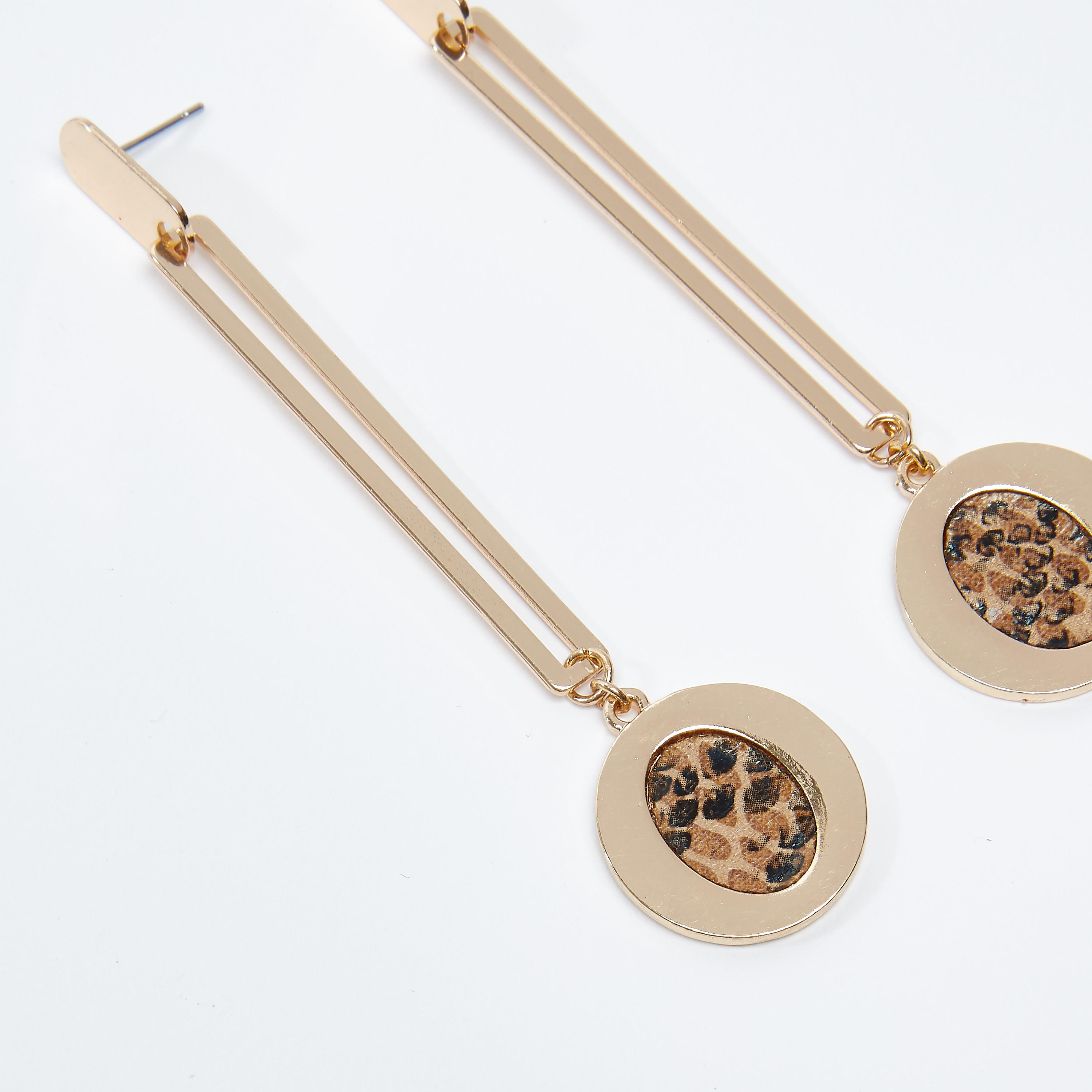 Embellished Dangling Earrings with Pushback Closure-women-watchesandjewellery-jewellery-earrings-image-3