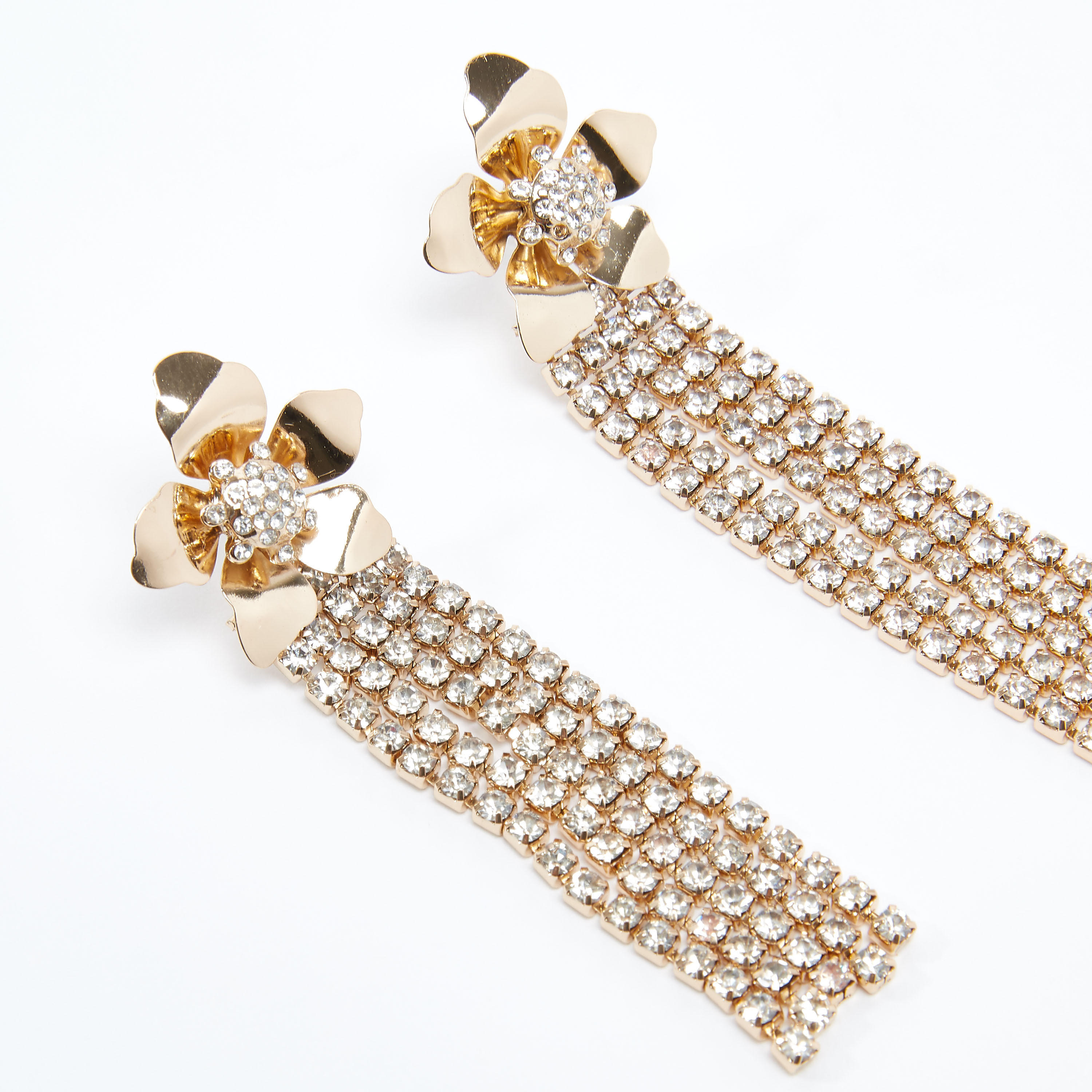 حلقان بدلّاية مزيّنة ومكبس إغلاق-women-watchesandjewellery-jewellery-earrings-image-3