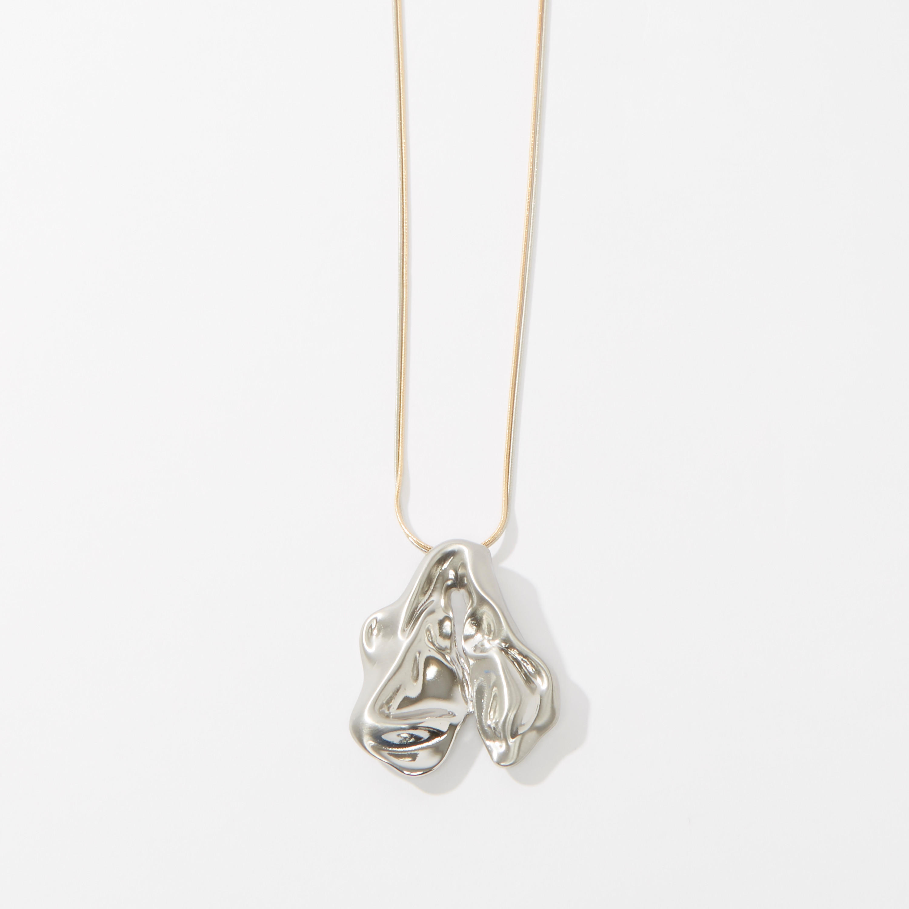 Metallic Pendant Necklace with Lobster Clasp-women-watchesandjewellery-jewellery-necklacesandpendants-image-1