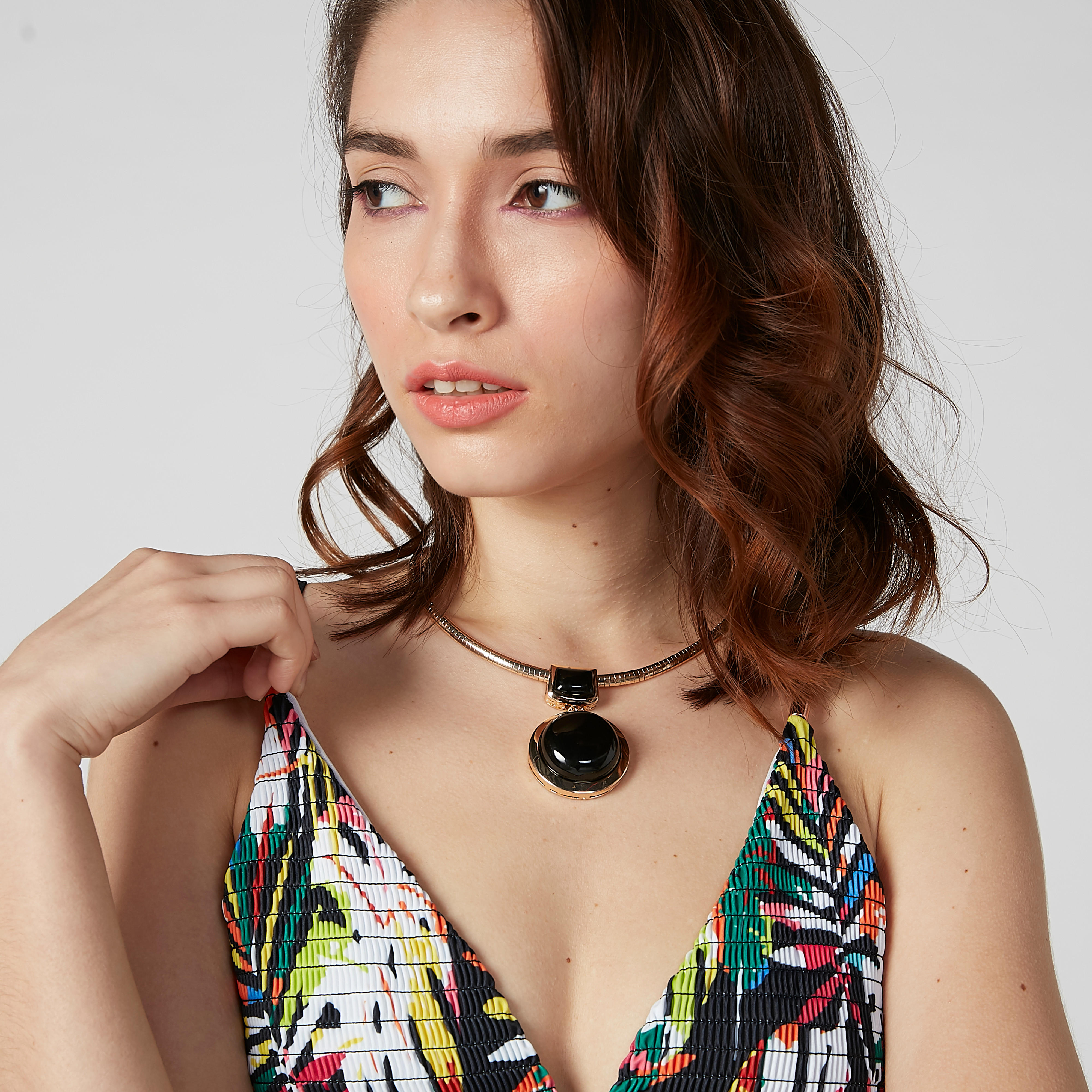 Studded Pendant Necklace with Fold Over Clasp-women-watchesandjewellery-jewellery-necklacesandpendants-image-2