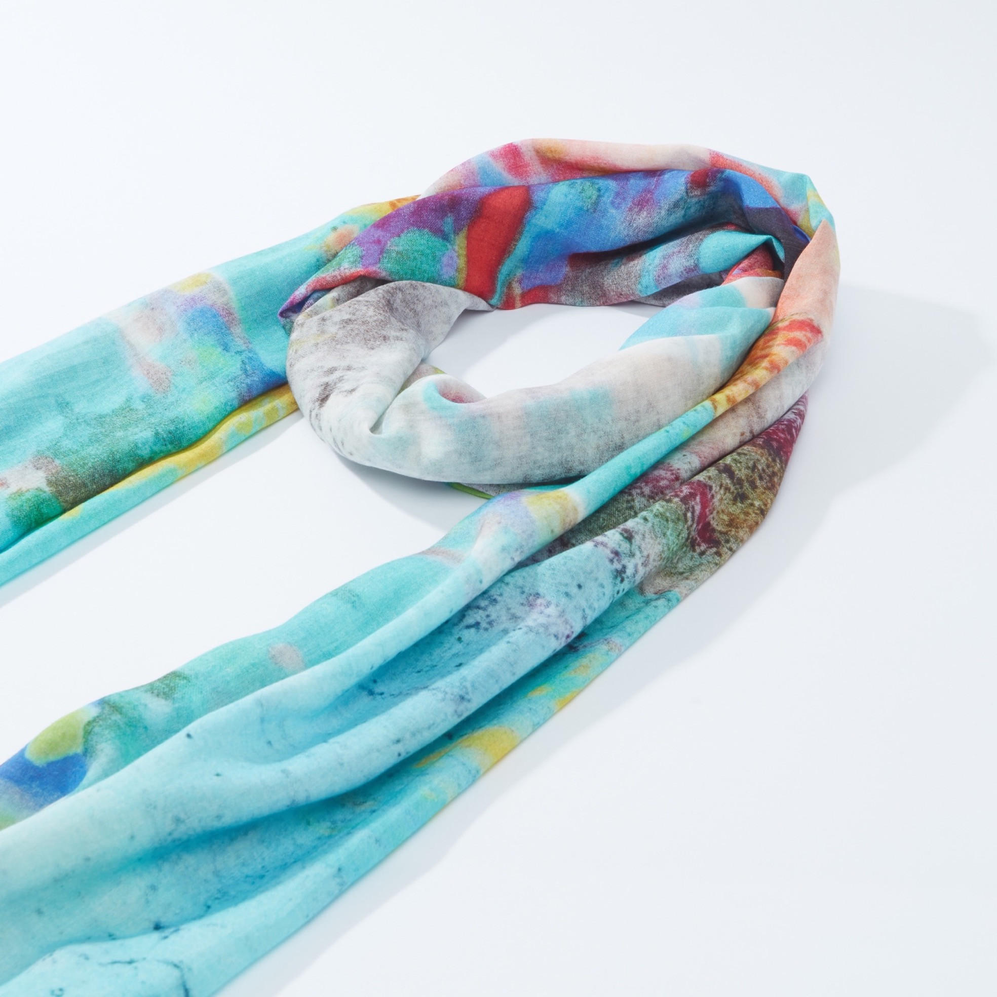 وشاح مزيّن بطبعات-women-clothingaccessories-scarves-image-2