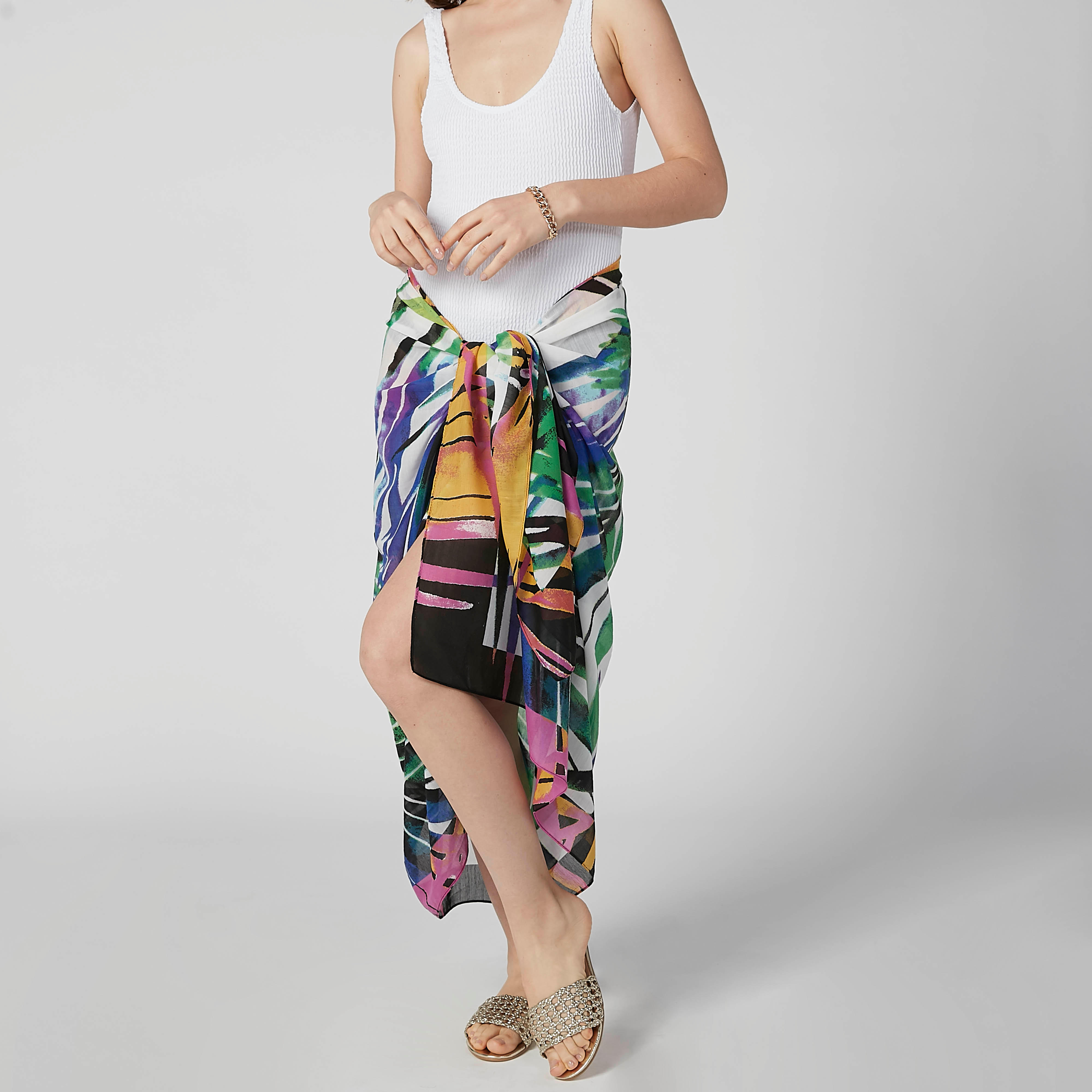 وشاح بطبعات تروبيكال-women-clothingaccessories-scarves-image-2
