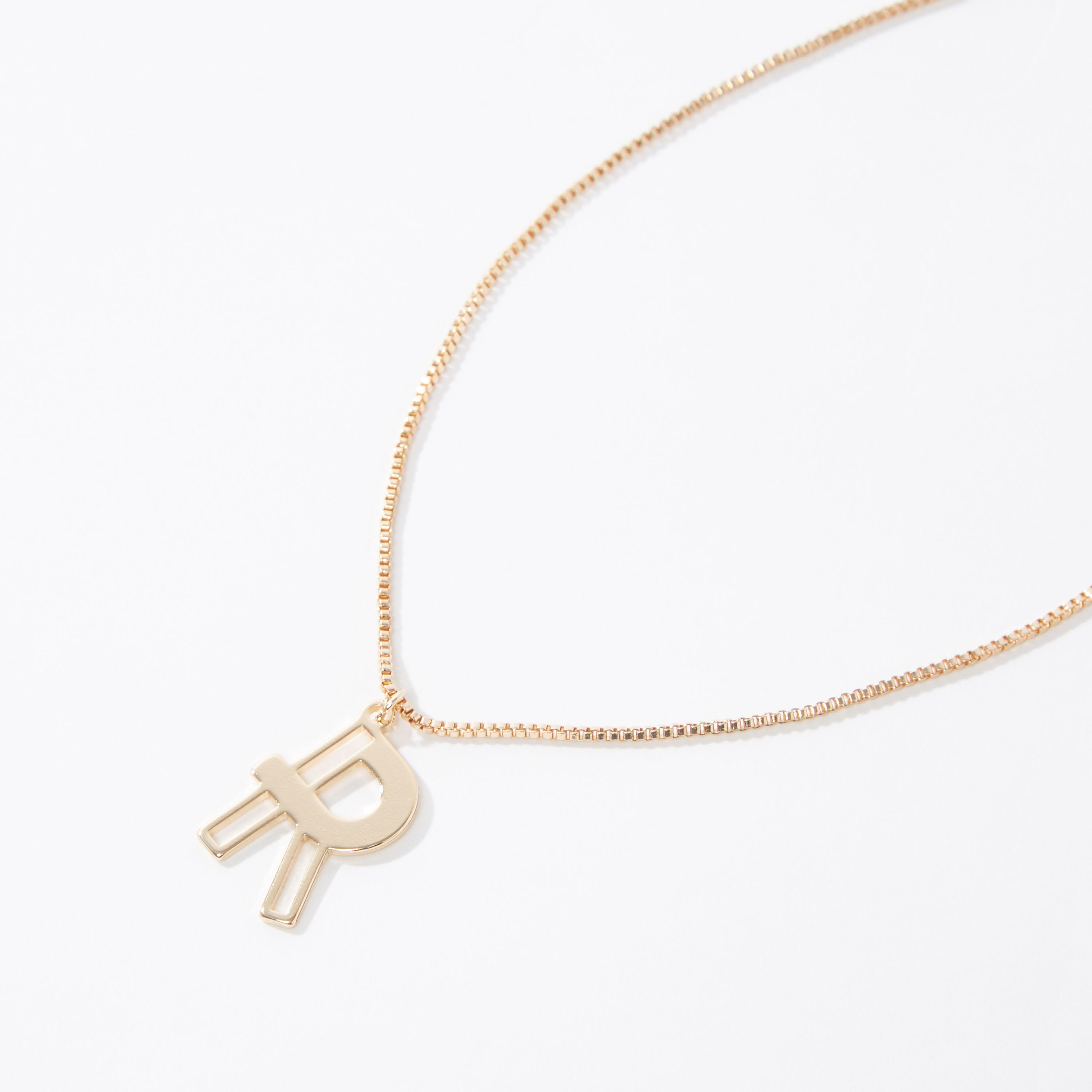 عقد بدلّاية حرف R ميتاليك ومشبك إغلاق-women-watchesandjewellery-jewellery-necklacesandpendants-image-1
