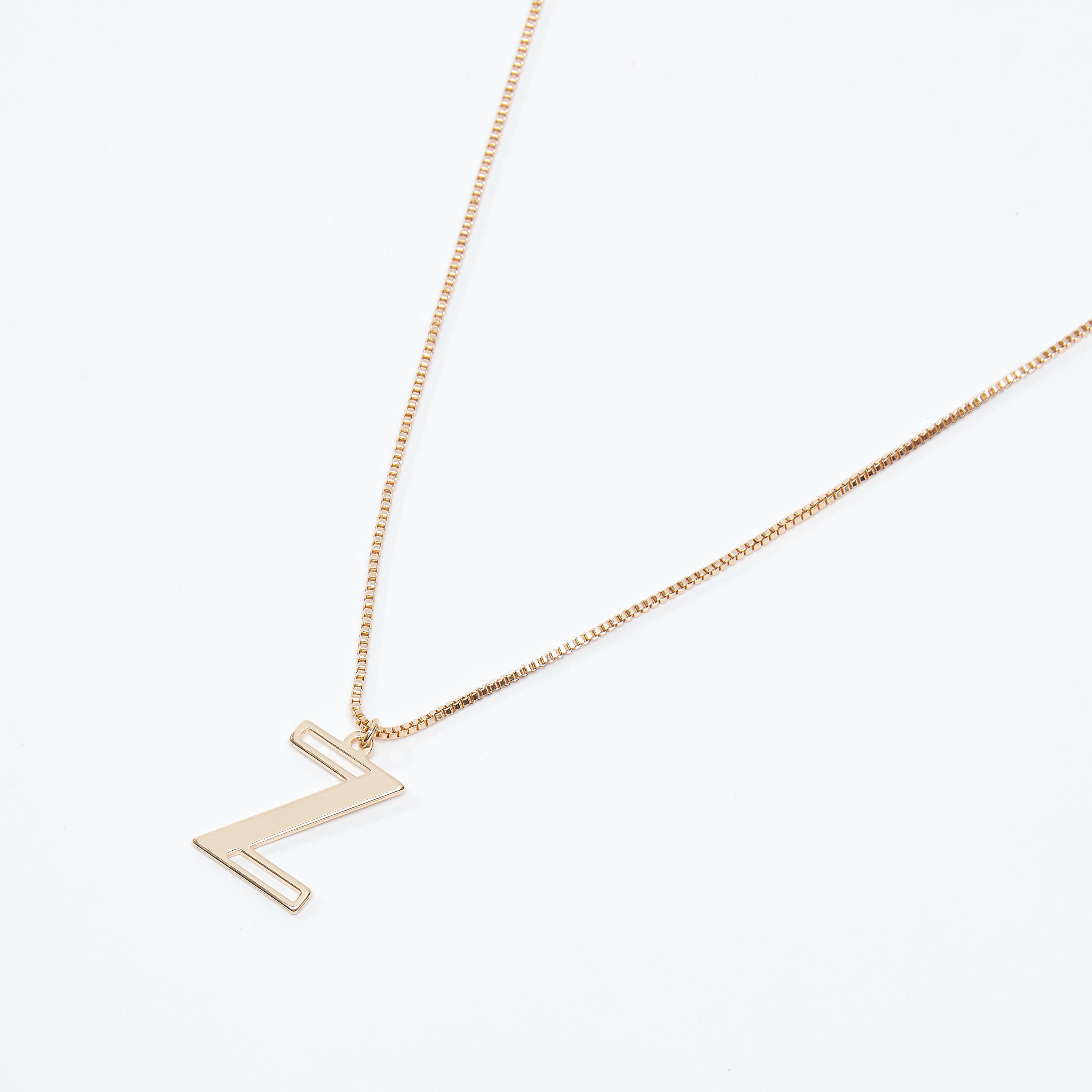 عقد بدلّاية حرف Z ميتاليك ومشبك إغلاق-women-watchesandjewellery-jewellery-necklacesandpendants-image-1