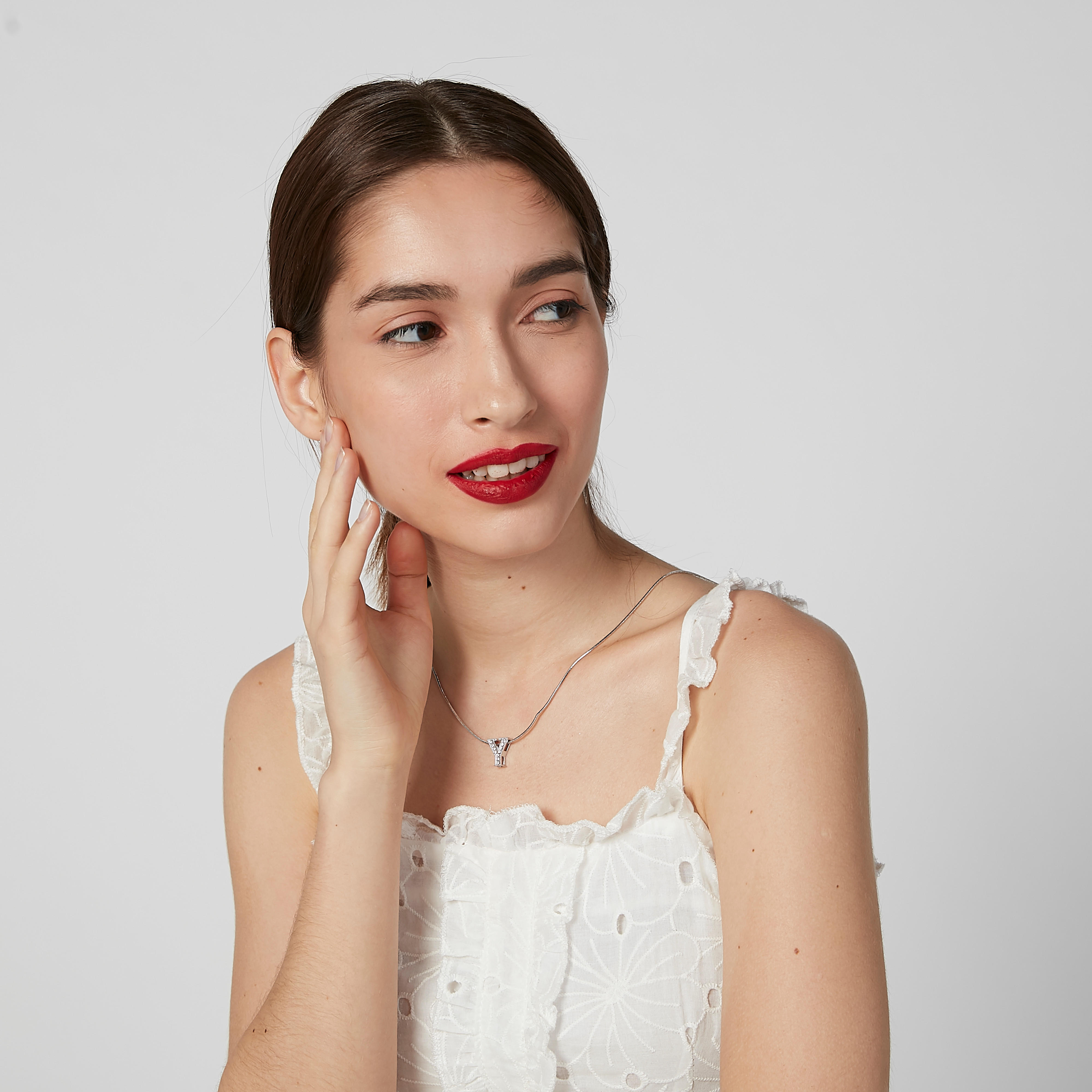 قلادة بدلّاية Y مرصّعة ومشبك إغلاق-women-watchesandjewellery-jewellery-necklacesandpendants-image-2