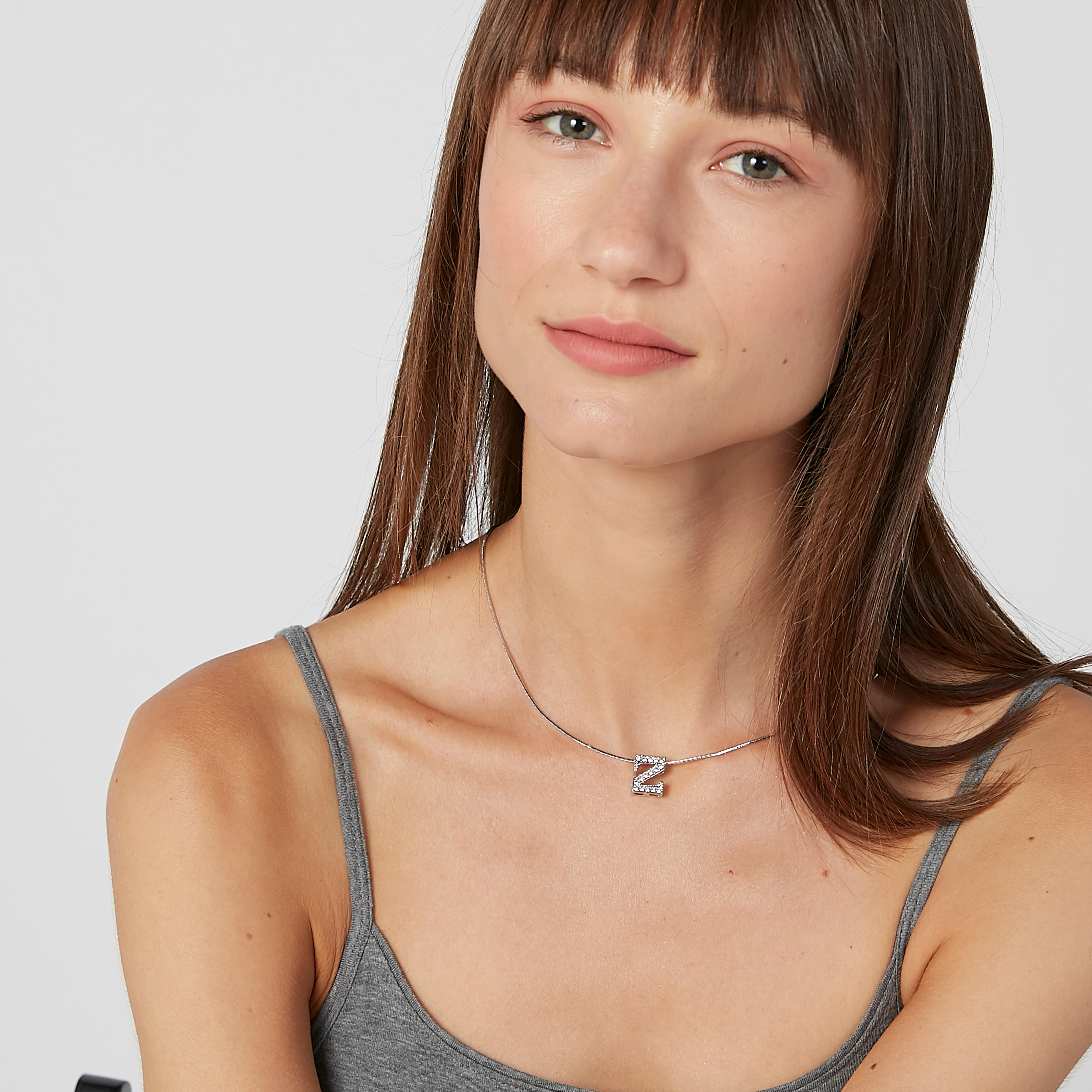 قلادة بدلّاية حرف Z مزيّنة ومشبك إغلاق-women-watchesandjewellery-jewellery-necklacesandpendants-image-2