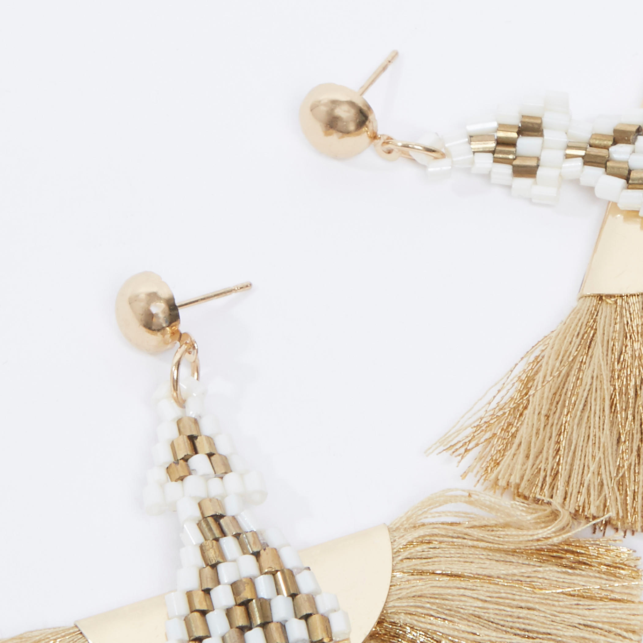 حلقان بدلّاية مزيّنة ومكبس إغلاق-women-watchesandjewellery-jewellery-earrings-image-2