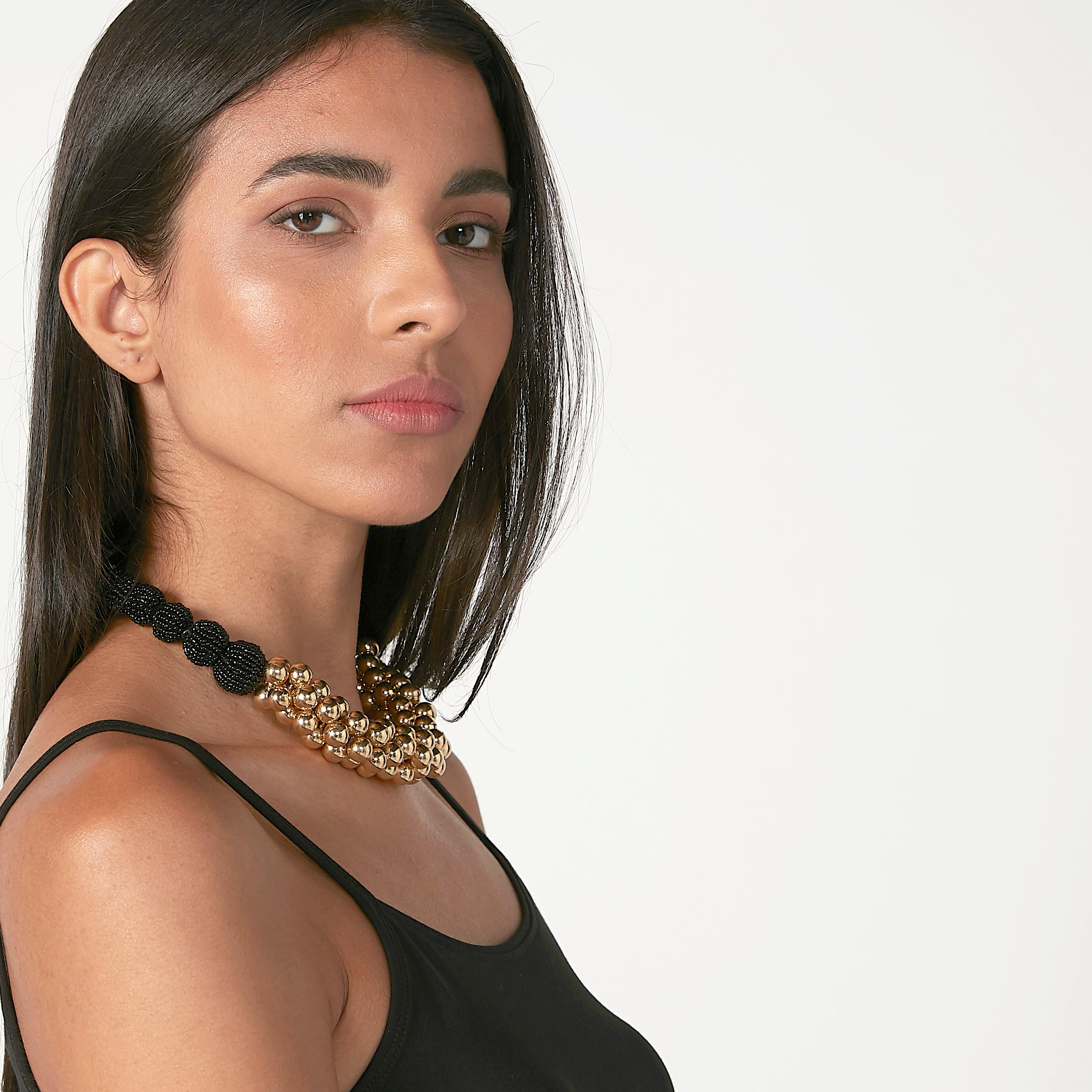 عقد مزيّن بمشبك إغلاق-women-watchesandjewellery-jewellery-necklacesandpendants-image-2