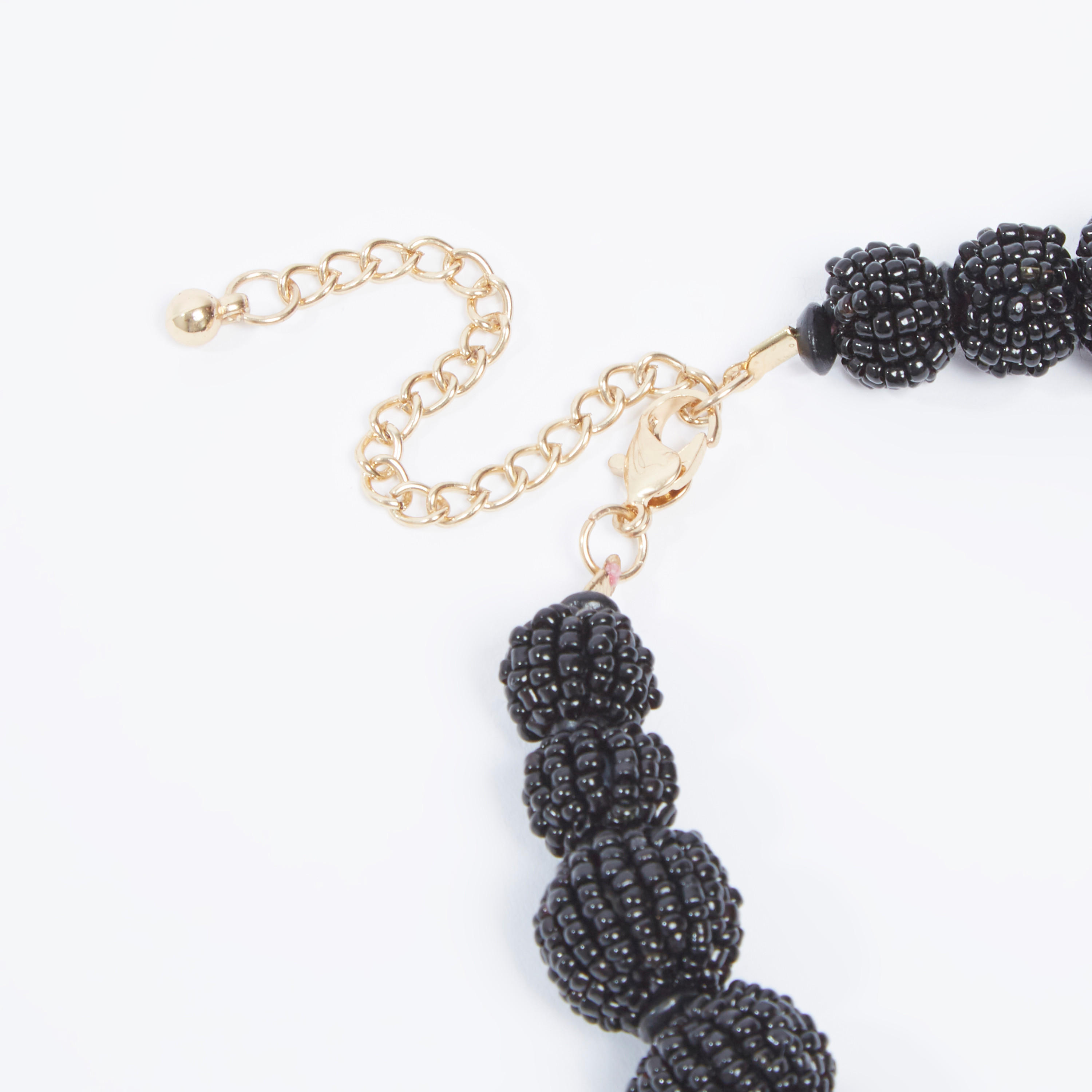 عقد مزيّن بمشبك إغلاق-women-watchesandjewellery-jewellery-necklacesandpendants-image-3