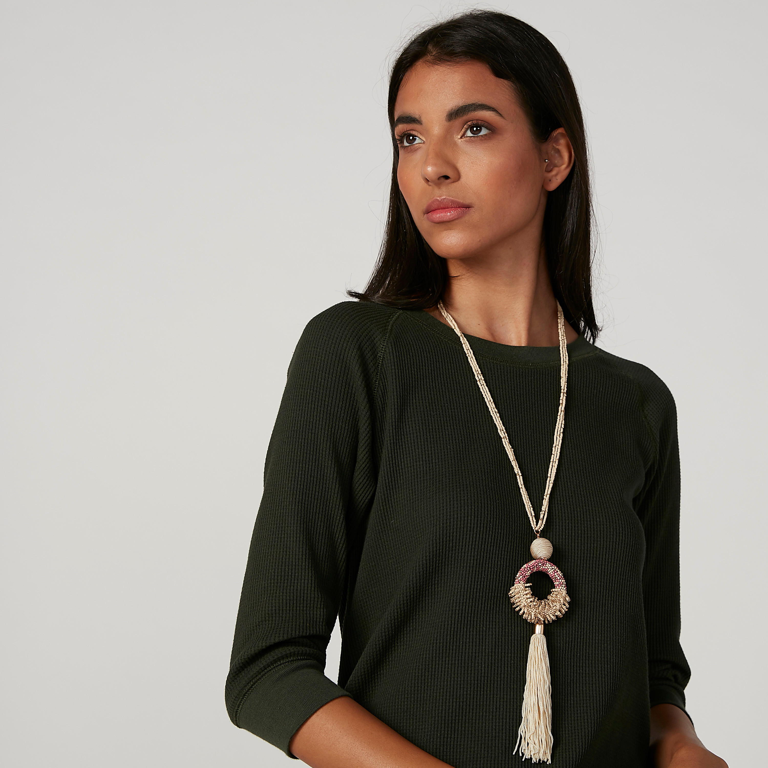 Embellished Necklace with Lobster Clasp-women-watchesandjewellery-jewellery-necklacesandpendants-image-2