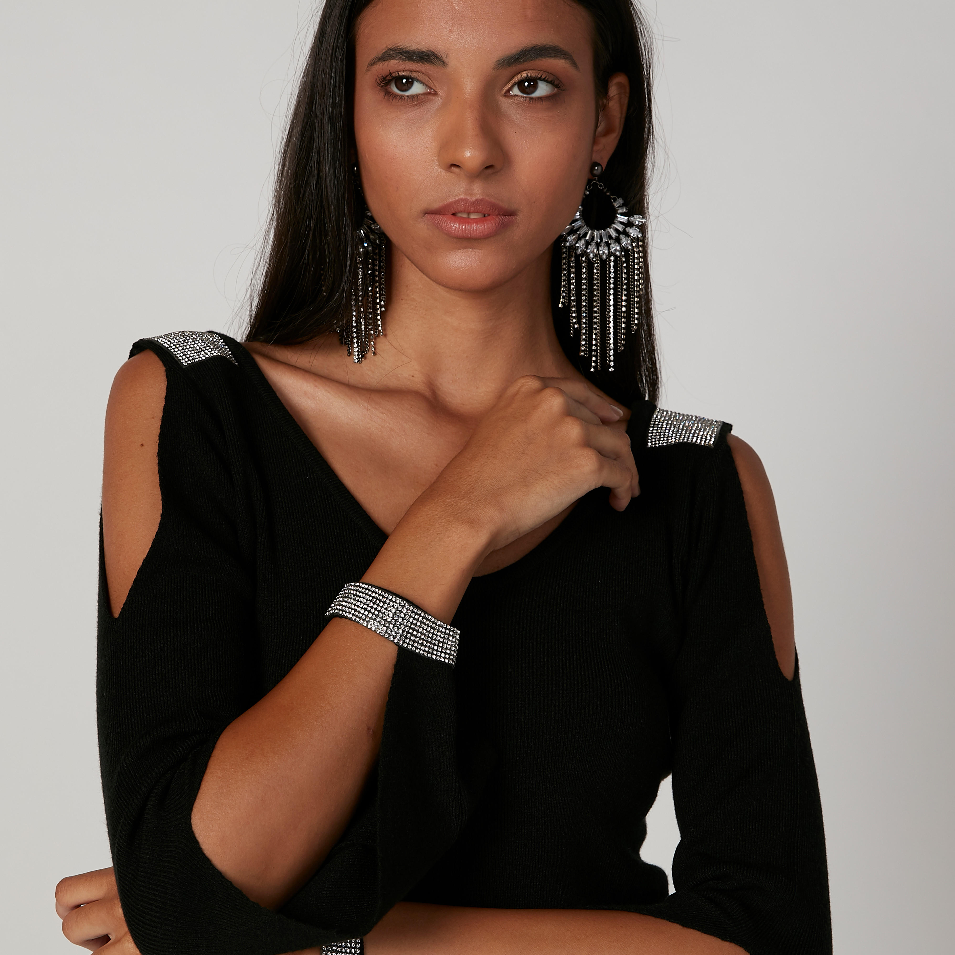 حلق مزيّن بدلاّية وخطّاف-women-watchesandjewellery-jewellery-earrings-image-3
