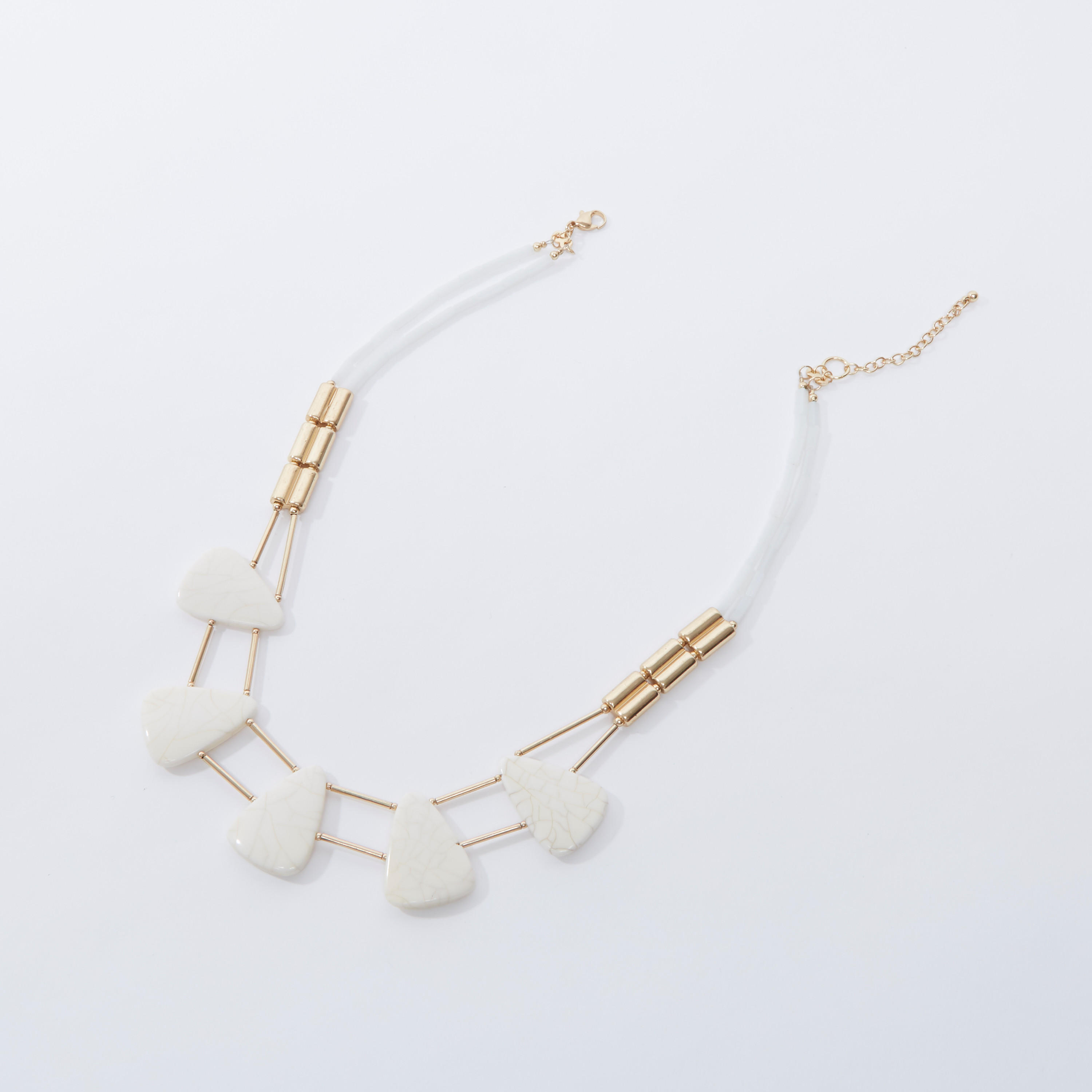 عقد مزيّن بمشبك إغلاق-women-watchesandjewellery-jewellery-necklacesandpendants-image-3