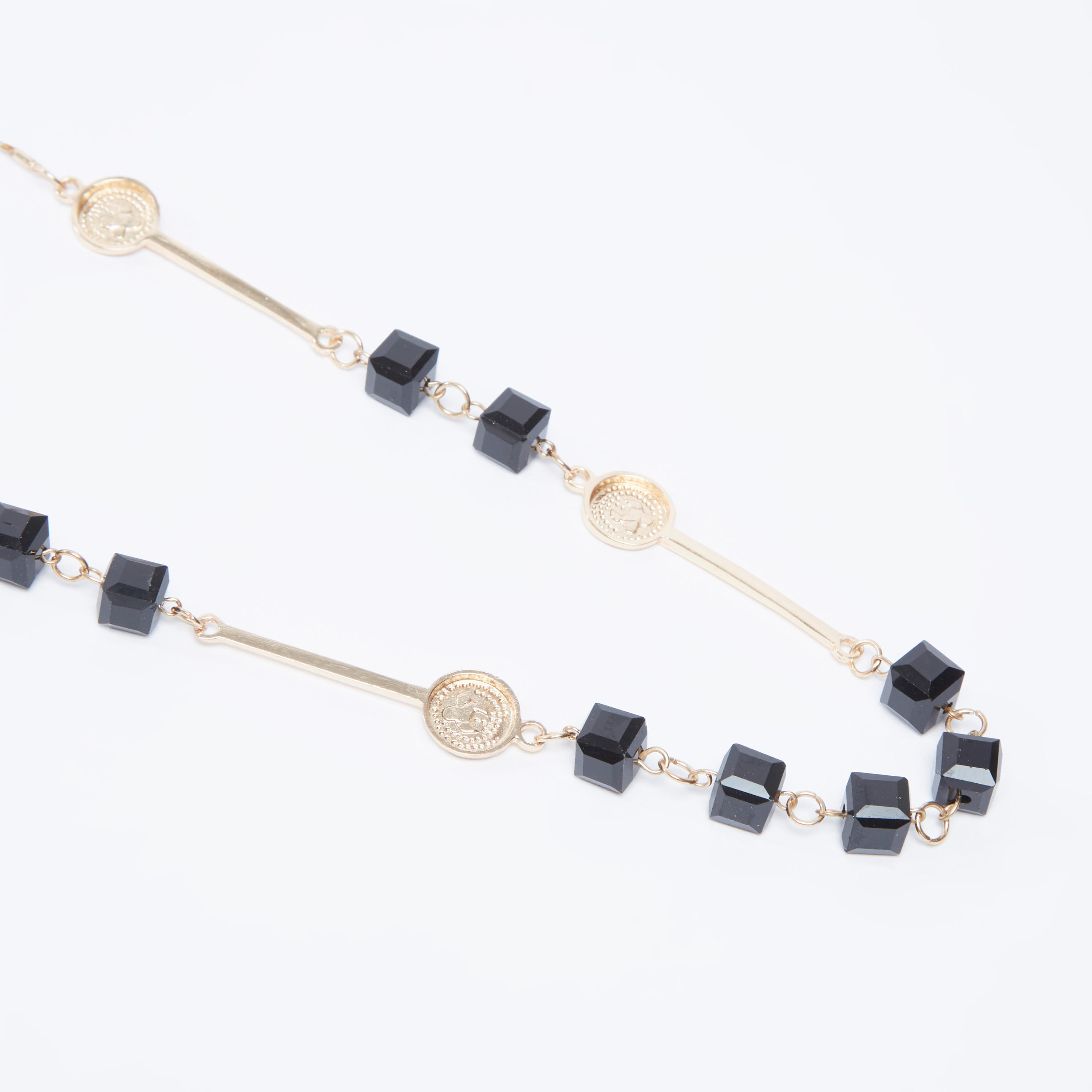 عقد طويل مزيّن-women-watchesandjewellery-jewellery-necklacesandpendants-image-1