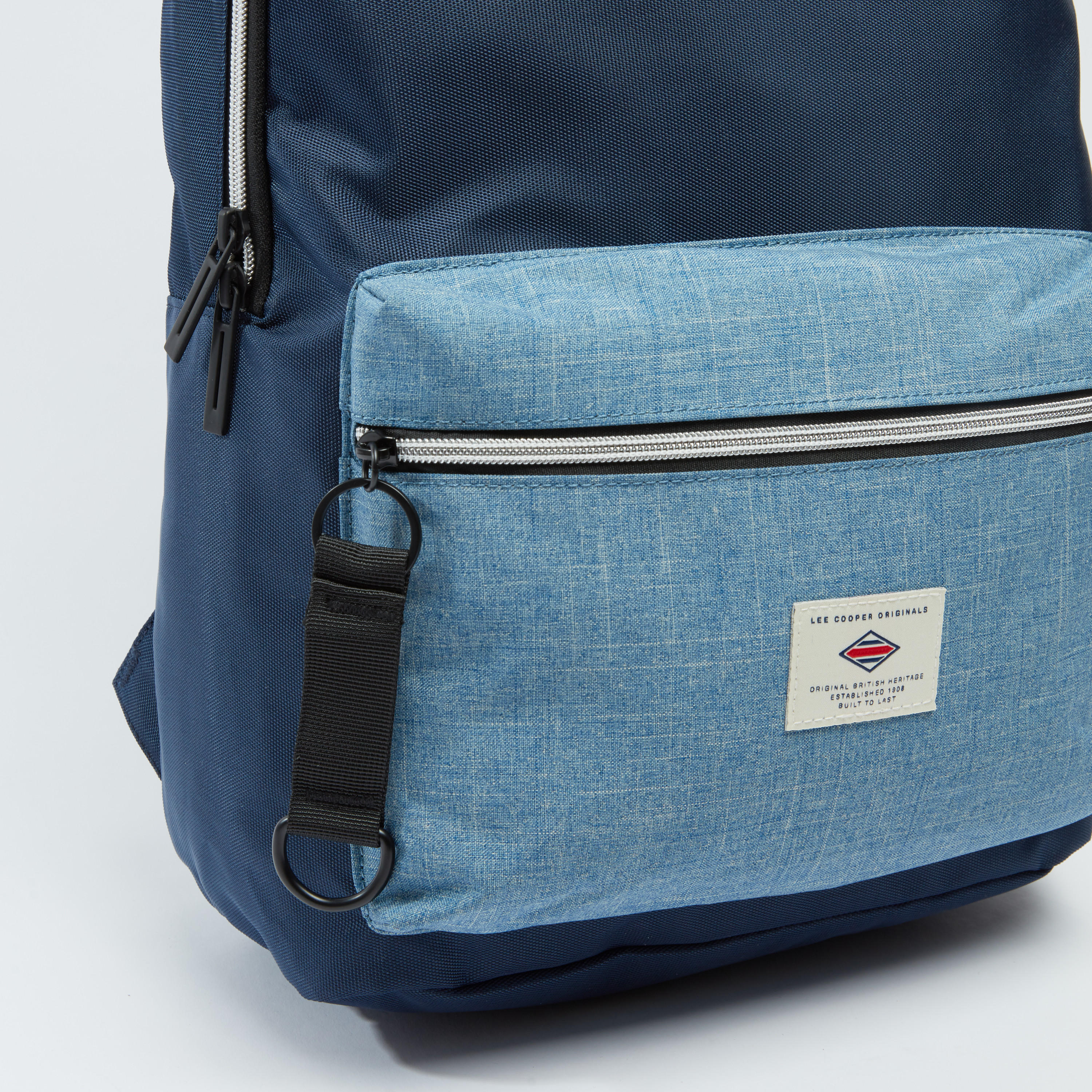 شنطة ظهر بارزة الملمس بحمّالات قابلة للتعديل ومقبض علوي-men-bags-image-3