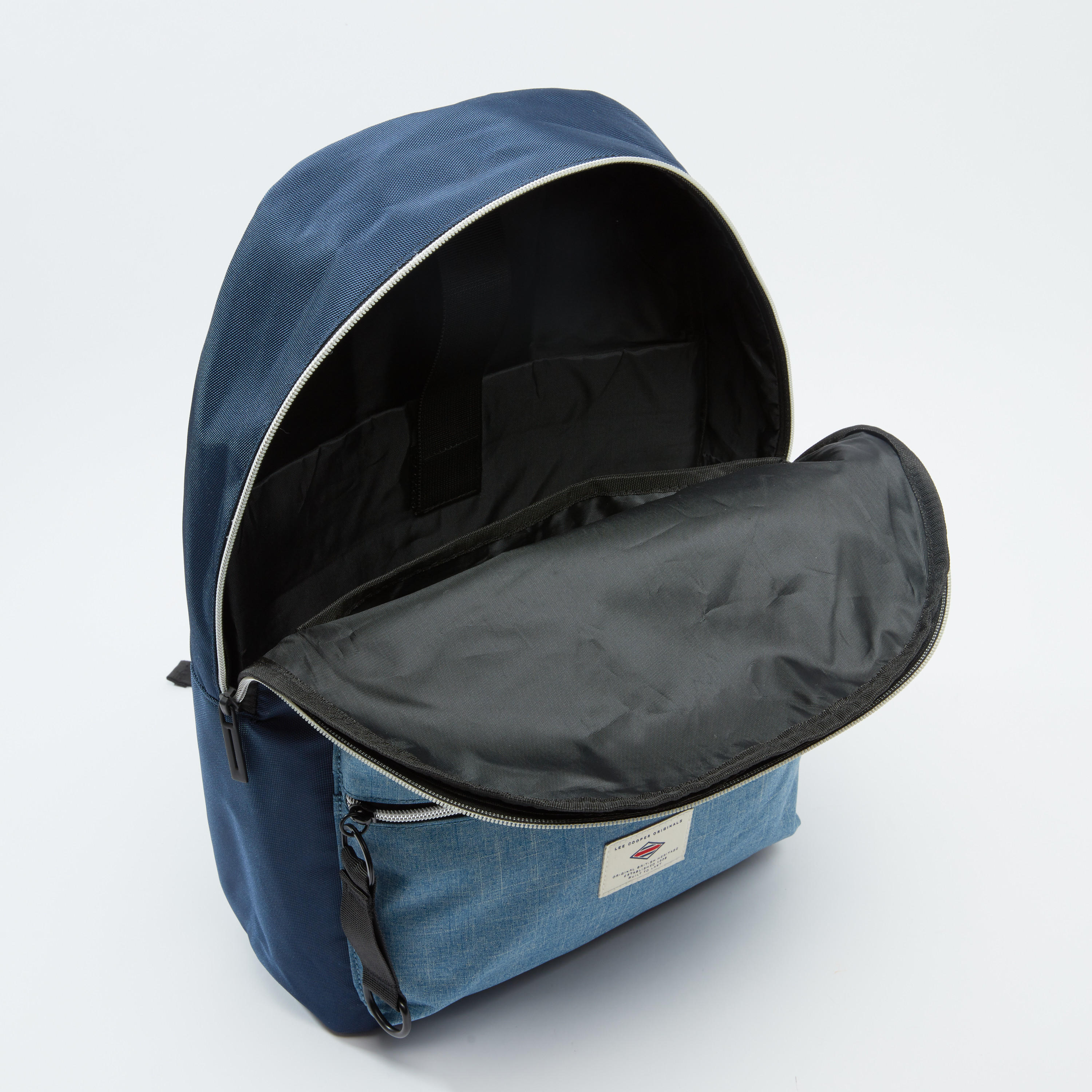 شنطة ظهر بارزة الملمس بحمّالات قابلة للتعديل ومقبض علوي-men-bags-image-5