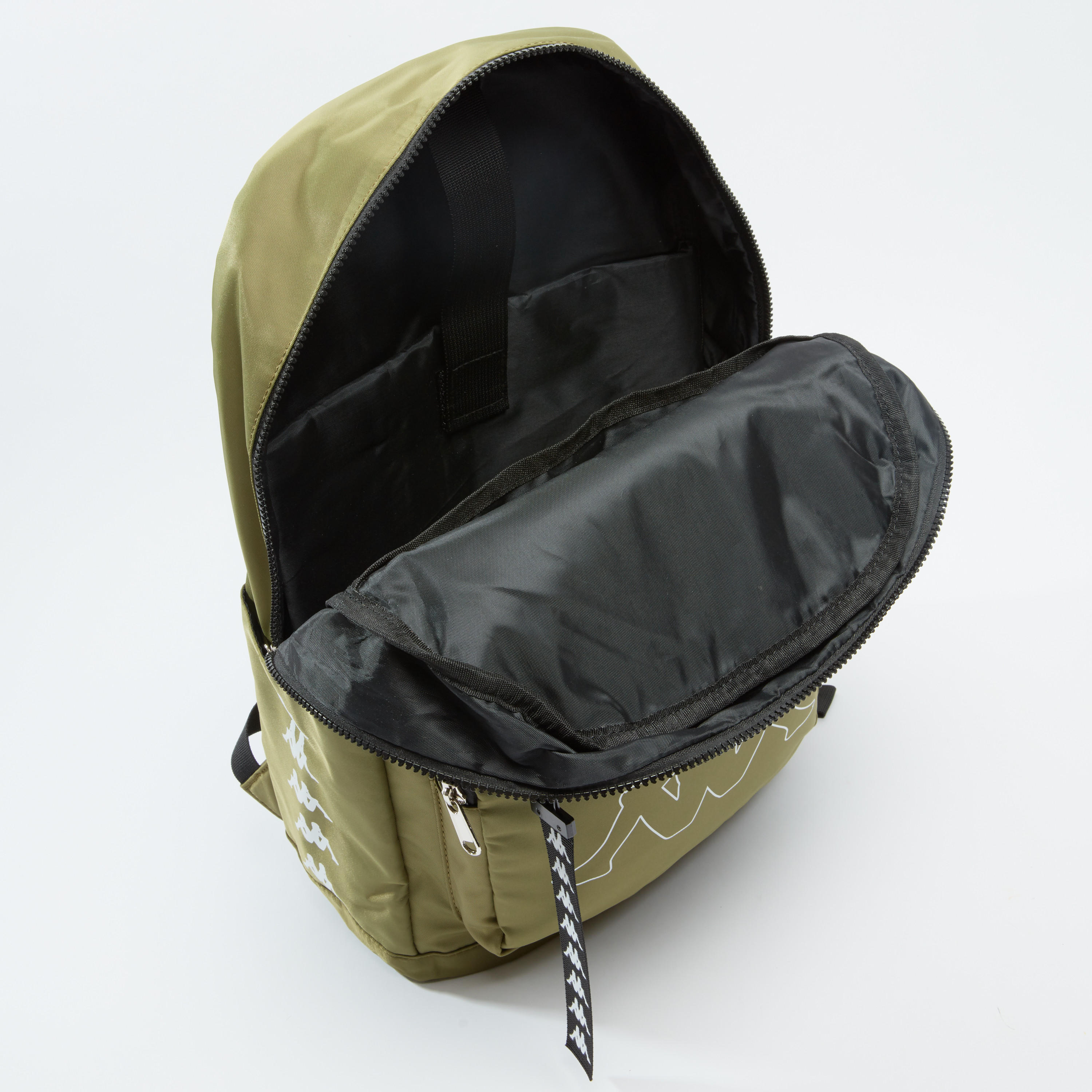 شنطة ظهر بسحّاب إغلاق وحمّالات قابلة للتعديل وطبعات من كابا-men-bags-image-5