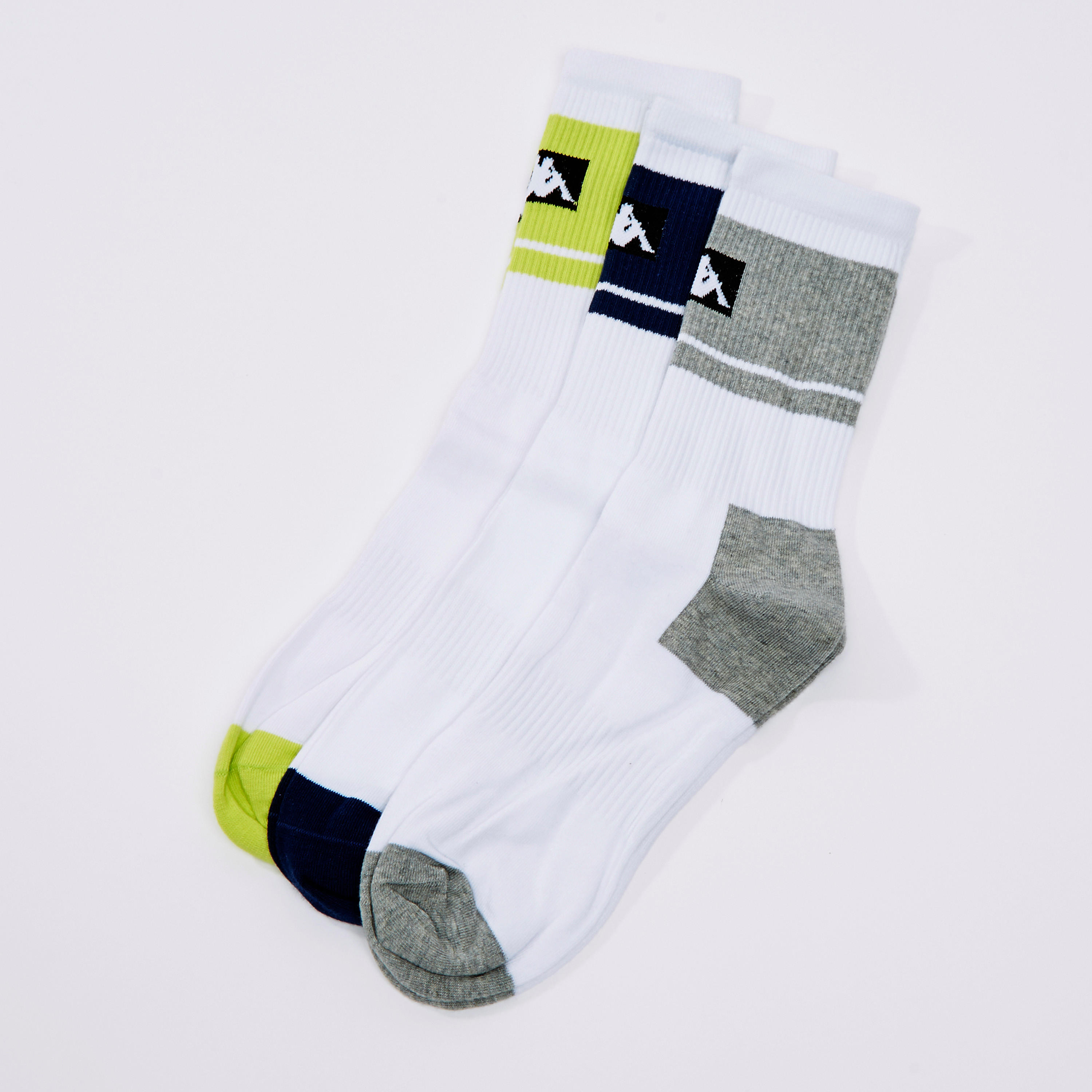 جوارب بارزة الملمس بطول أعلى الكاحل بحواف مضلّعة من كابا - طقم من 3 أزواج-men-socks-image-1