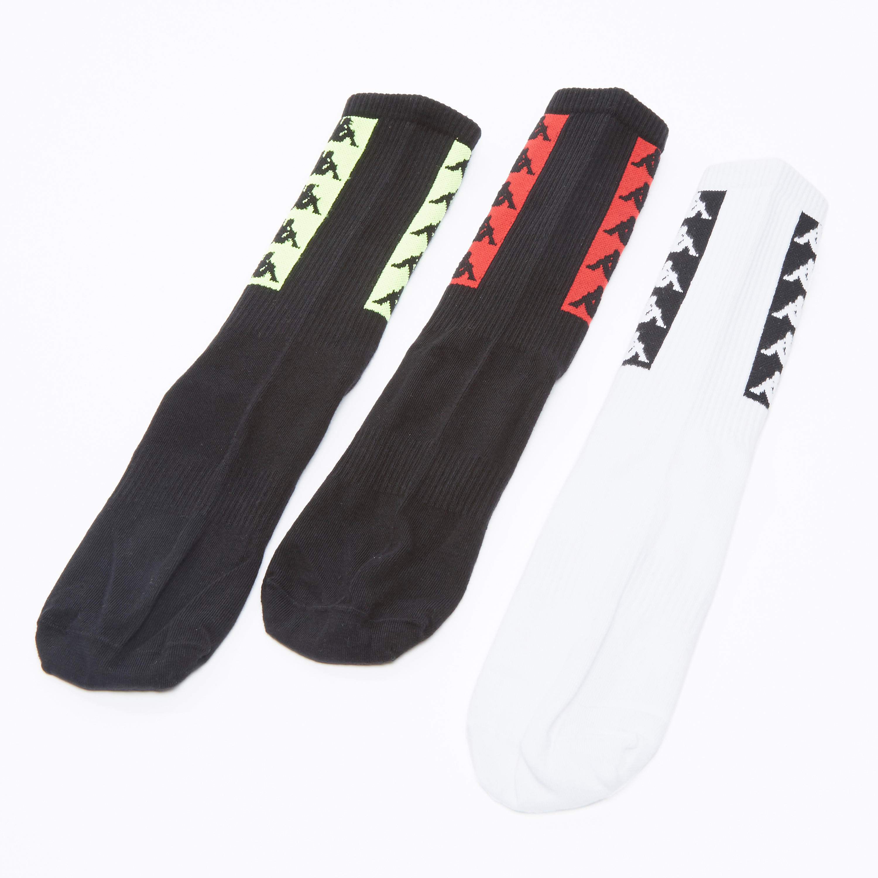 جوارب بطول أعلى الكاحل بحواف مضلّعة وطبعات من كابا - طقم من 3 أزواج-men-socks-image-3