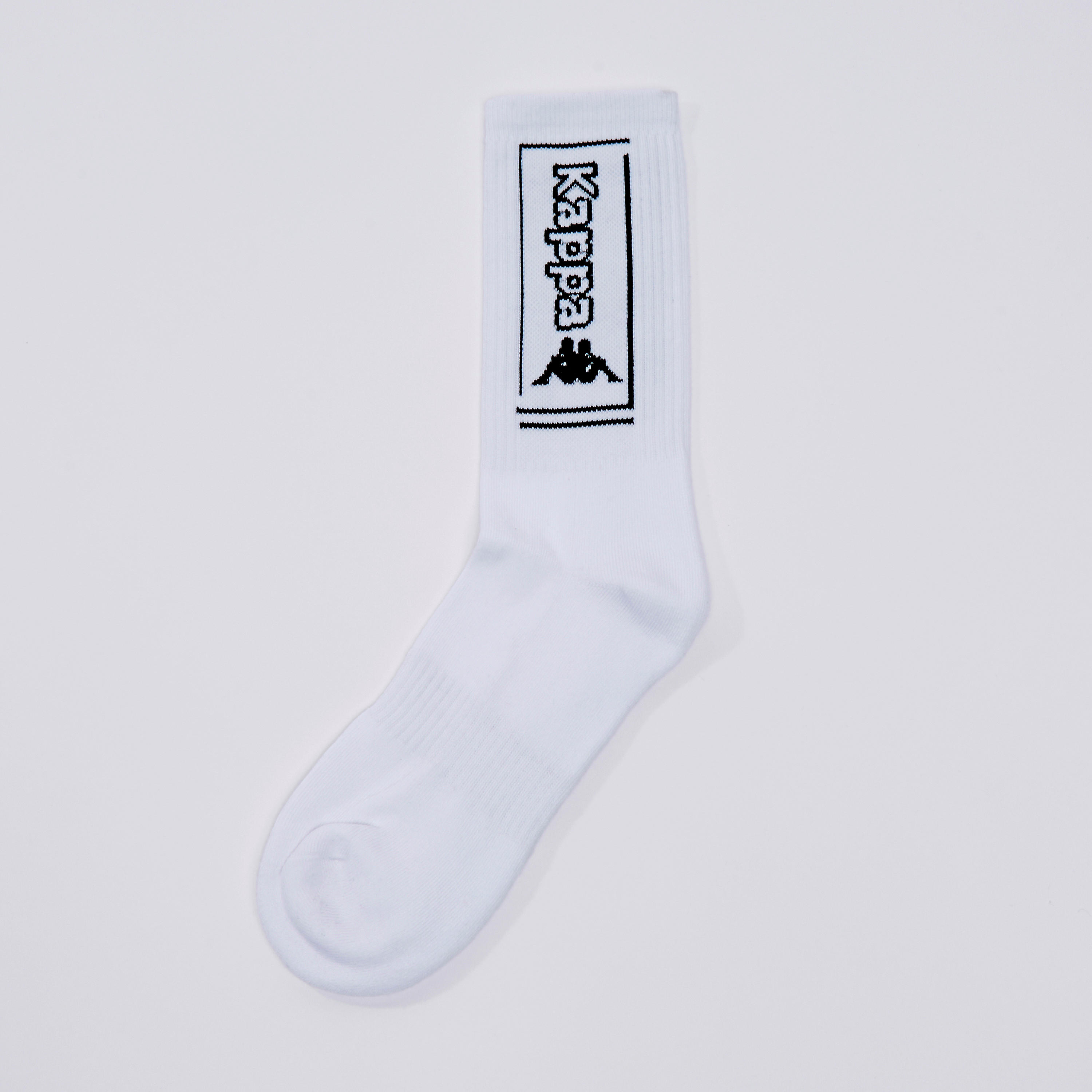 جوارب بطول أعلى الكاحل بحواف مضلّعة وطبعات من كابا-men-socks-image-1