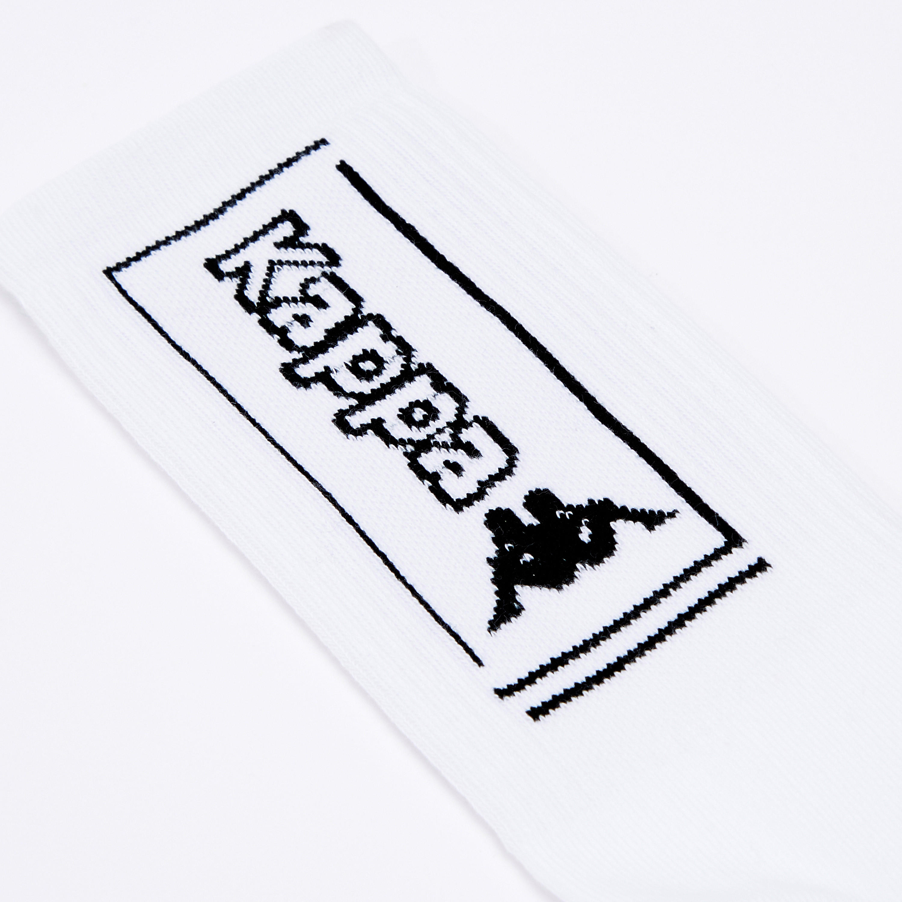 جوارب بطول أعلى الكاحل بحواف مضلّعة وطبعات من كابا-men-socks-image-2