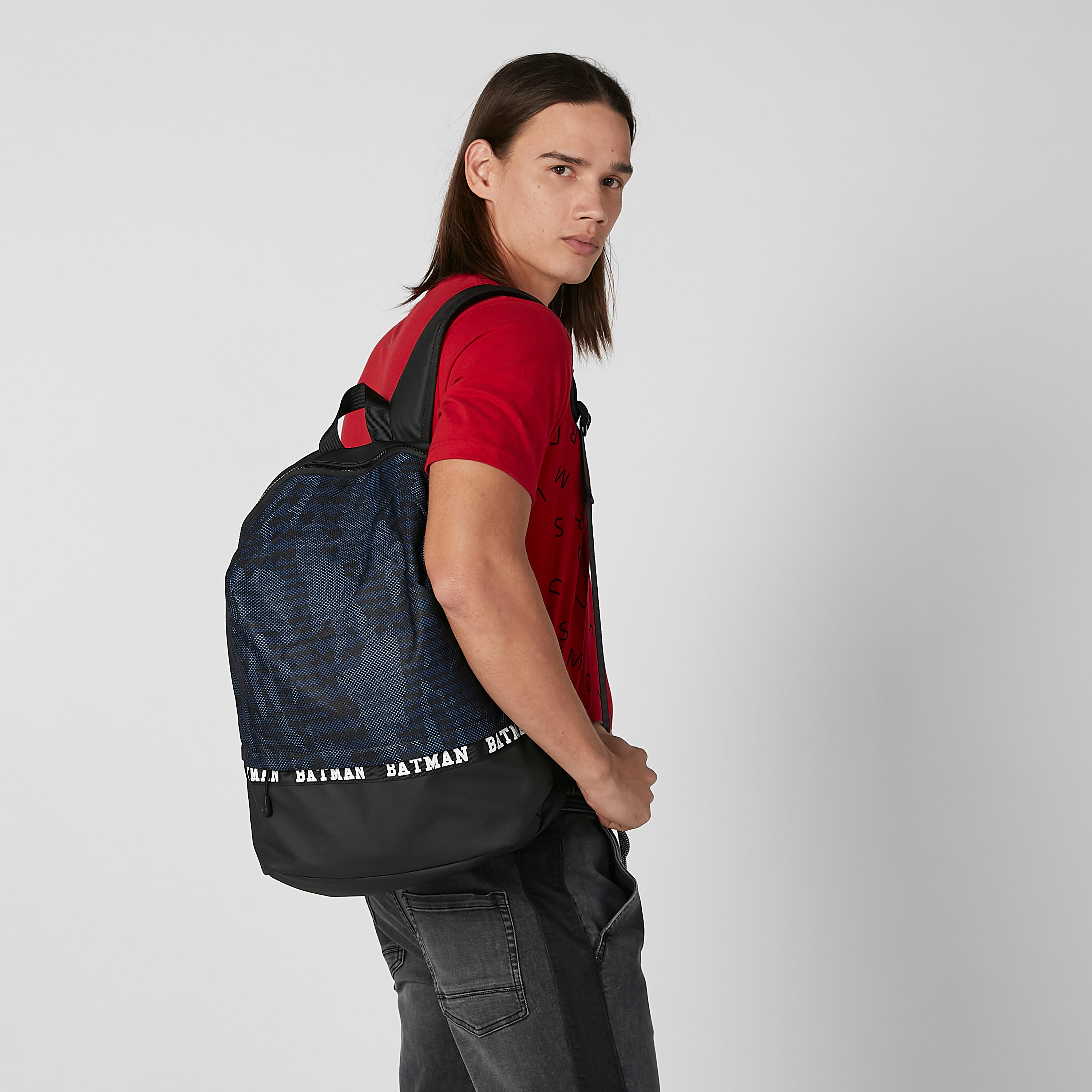Batman Printed Backpack with Adjustable Straps and Zip Closure-men-bags-image-2