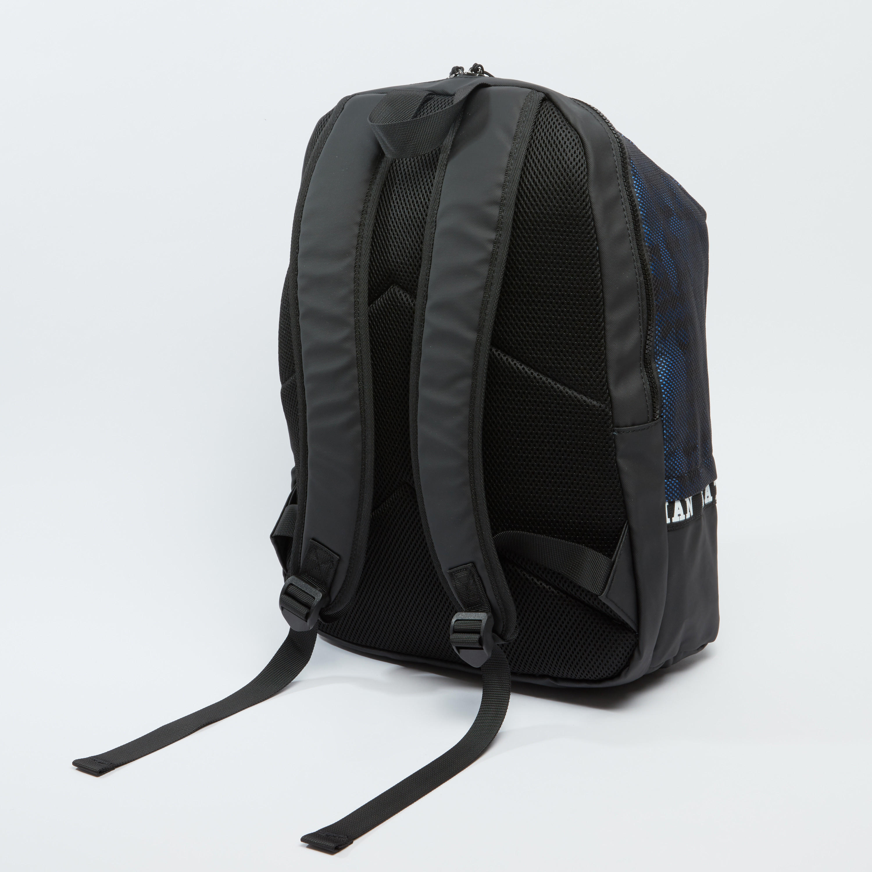 Batman Printed Backpack with Adjustable Straps and Zip Closure-men-bags-image-4