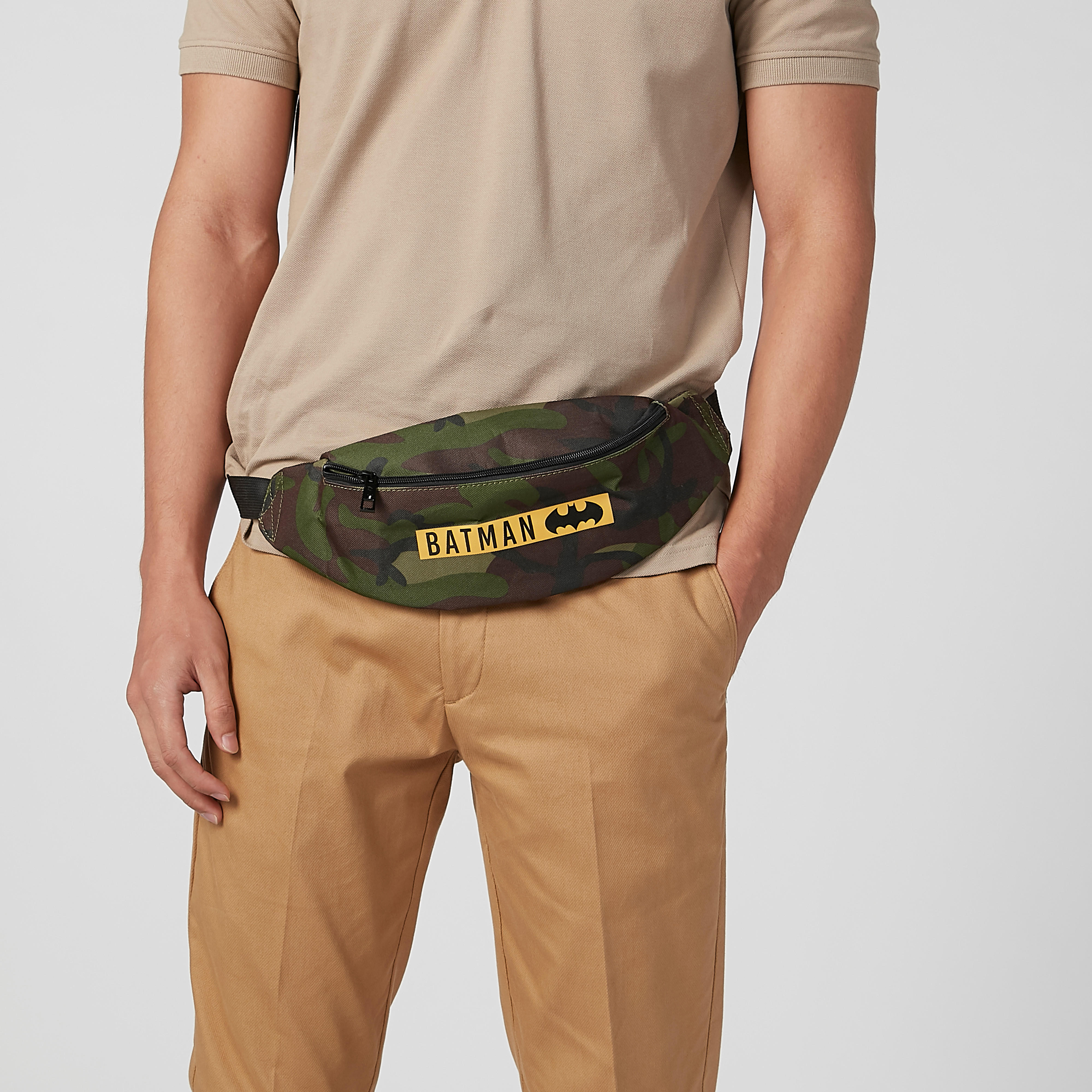 Batman Printed Fanny Pack with Adjustable Strap and Buckle Closure-men-bags-image-2
