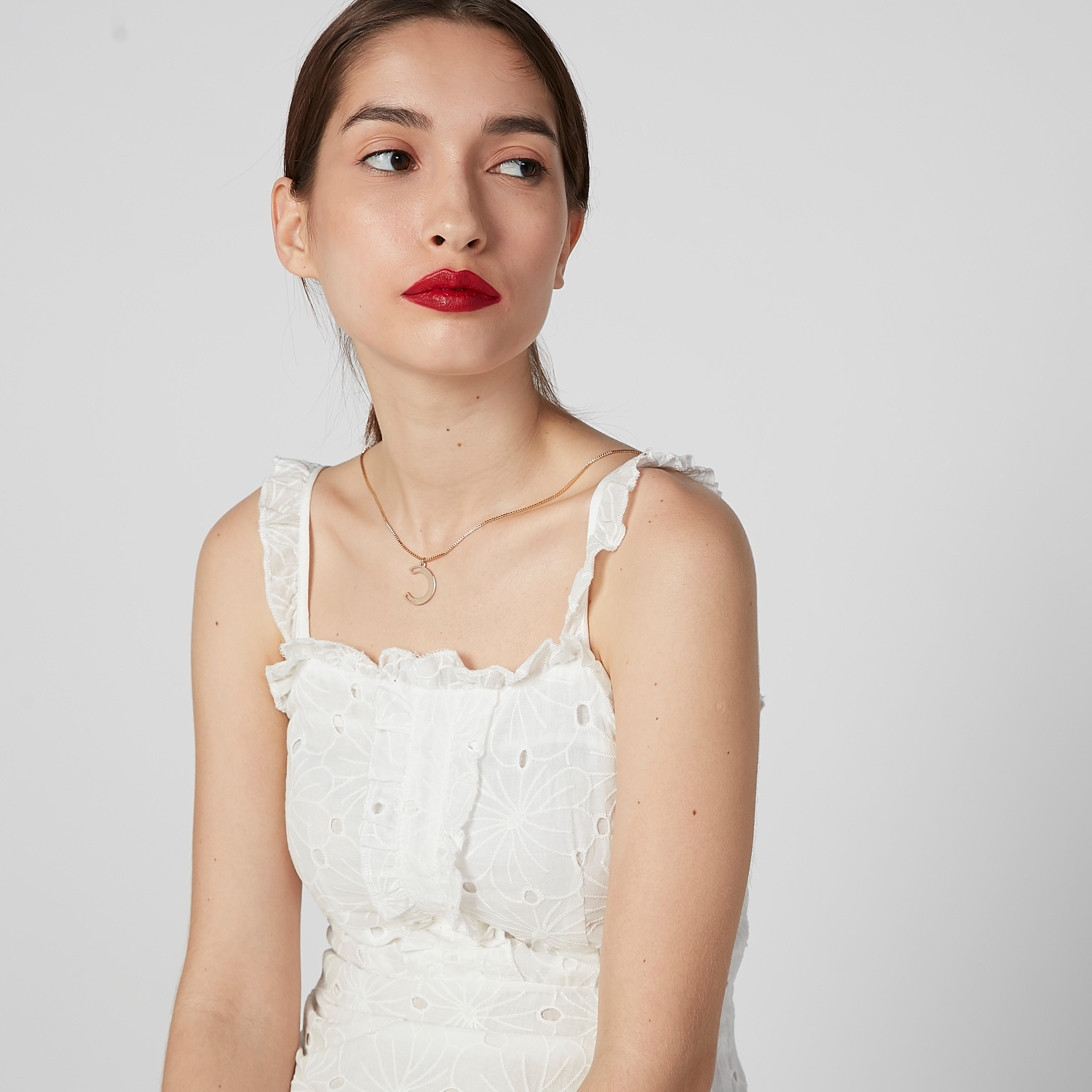 قلادة بدلّاية C ميتاليك ومشبك إغلاق-women-watchesandjewellery-jewellery-necklacesandpendants-image-2