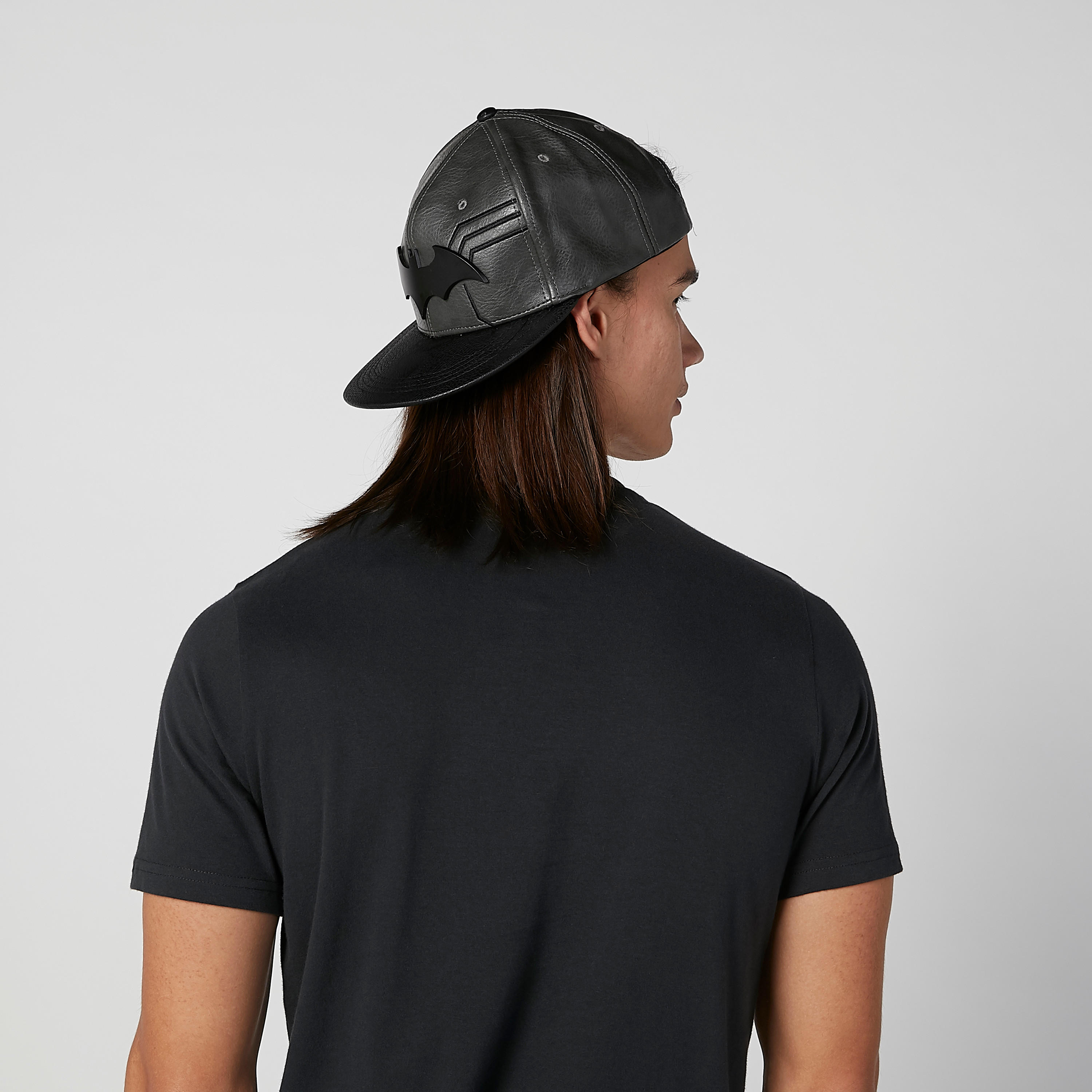 كاب بزر إغلاق وتزيينات شعار باتمان-men-caps-image-3