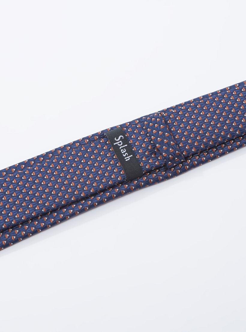 ربطة عنق عادية بحلقة تثبيت وطبعات-men-tiesandcufflinks-pocketsquares-image-2